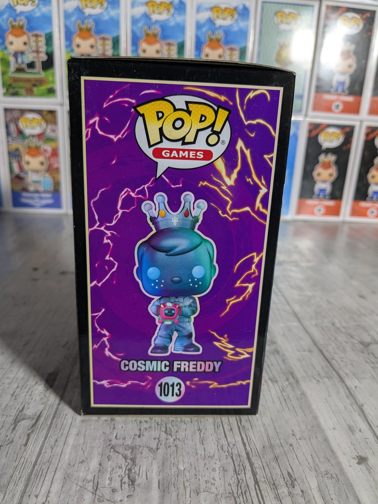 Funko pop 1013 : Cosmic Freddy