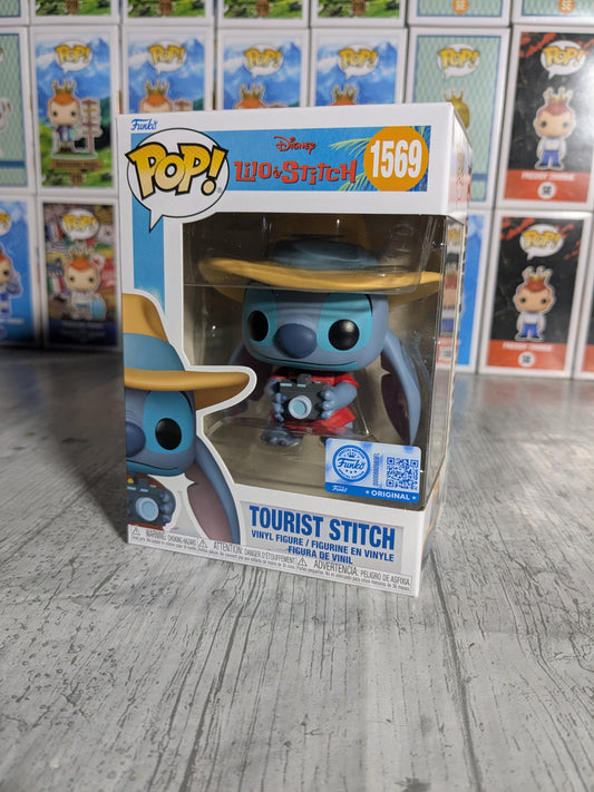 Funko pop 1569 : Tourist Stitch