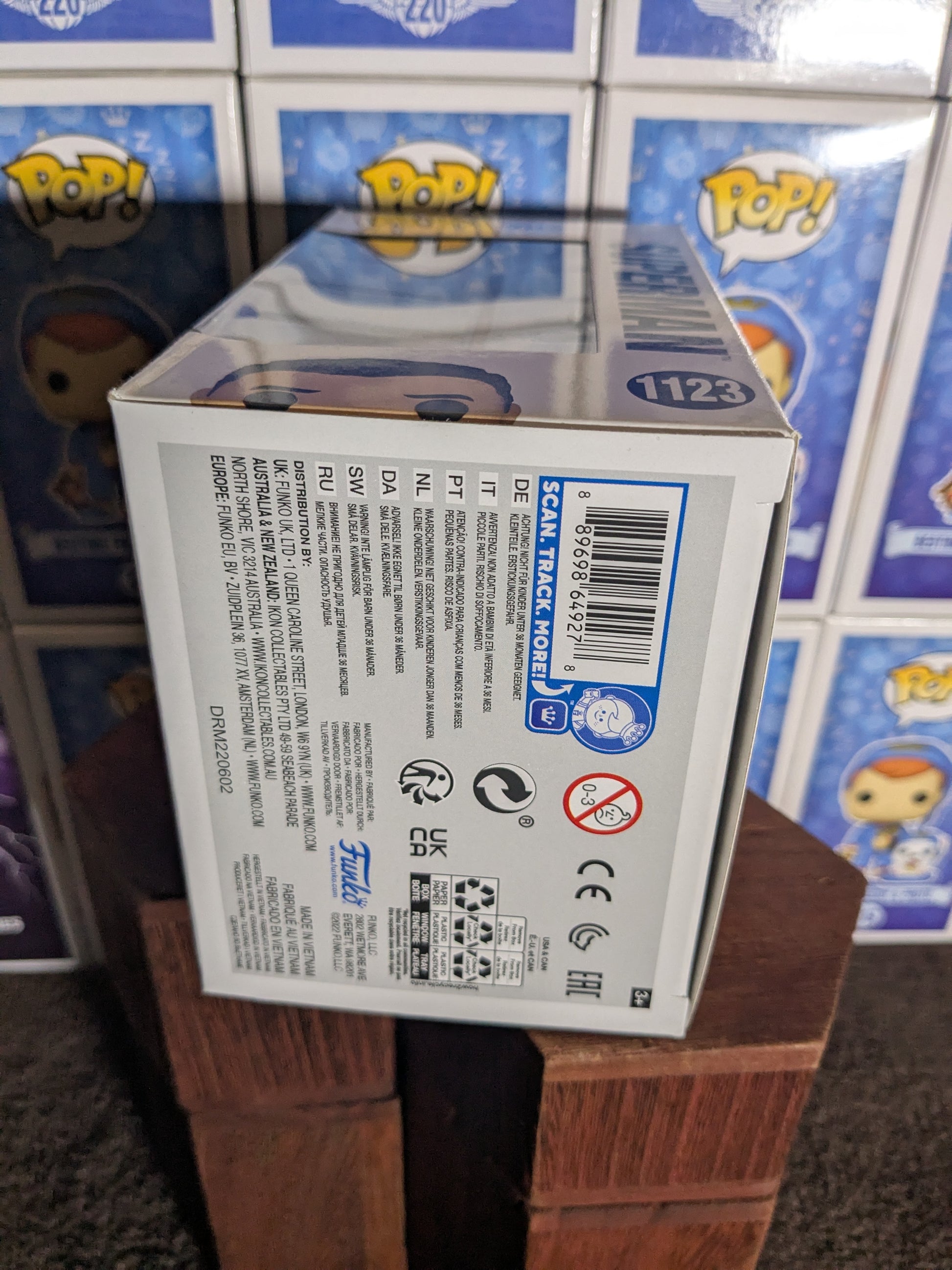 Funko pop 1123 : Superman (AAA) - CapyToys