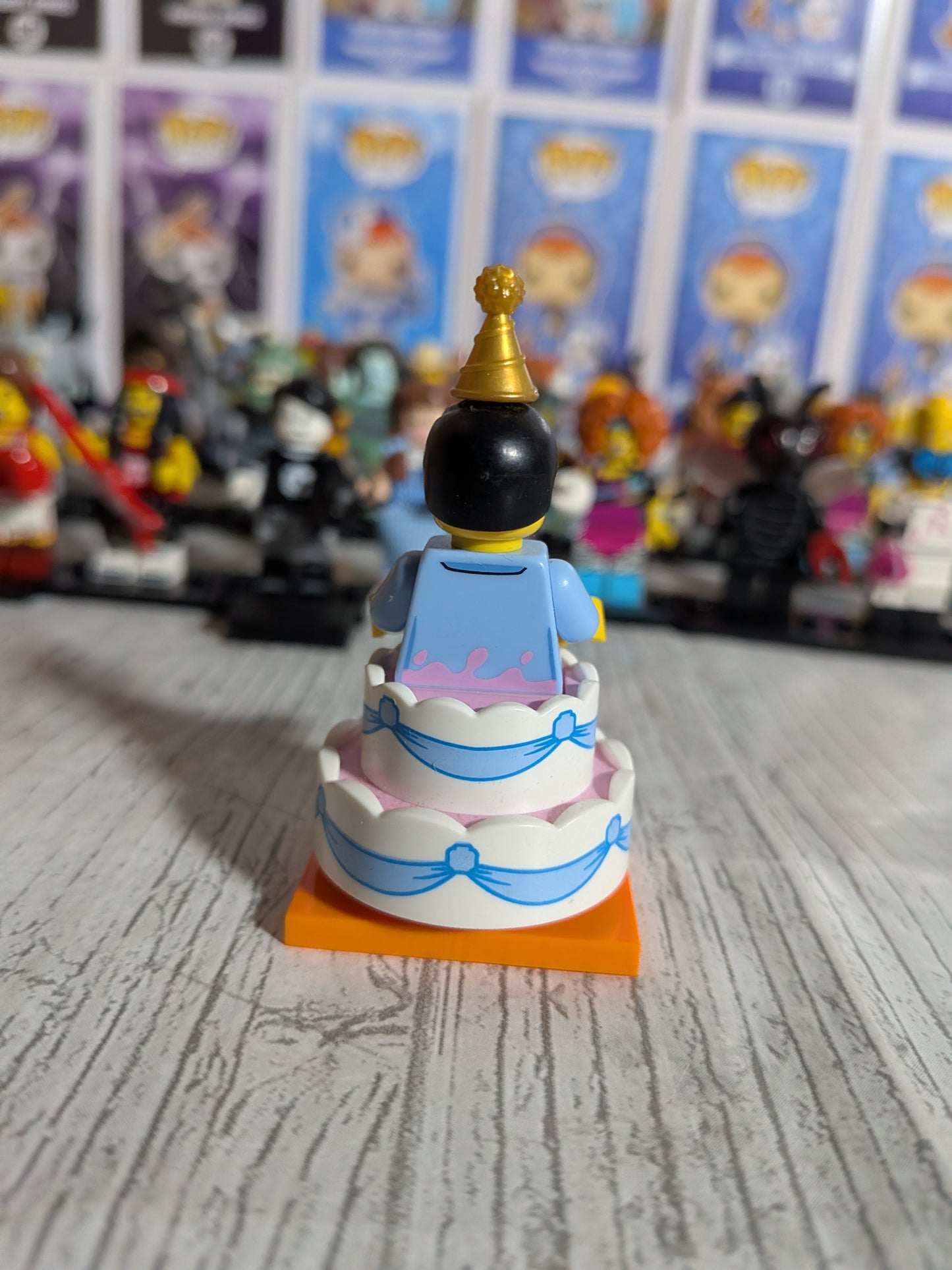 LEGO Minifiguren - Geburtstagstorten-Mann