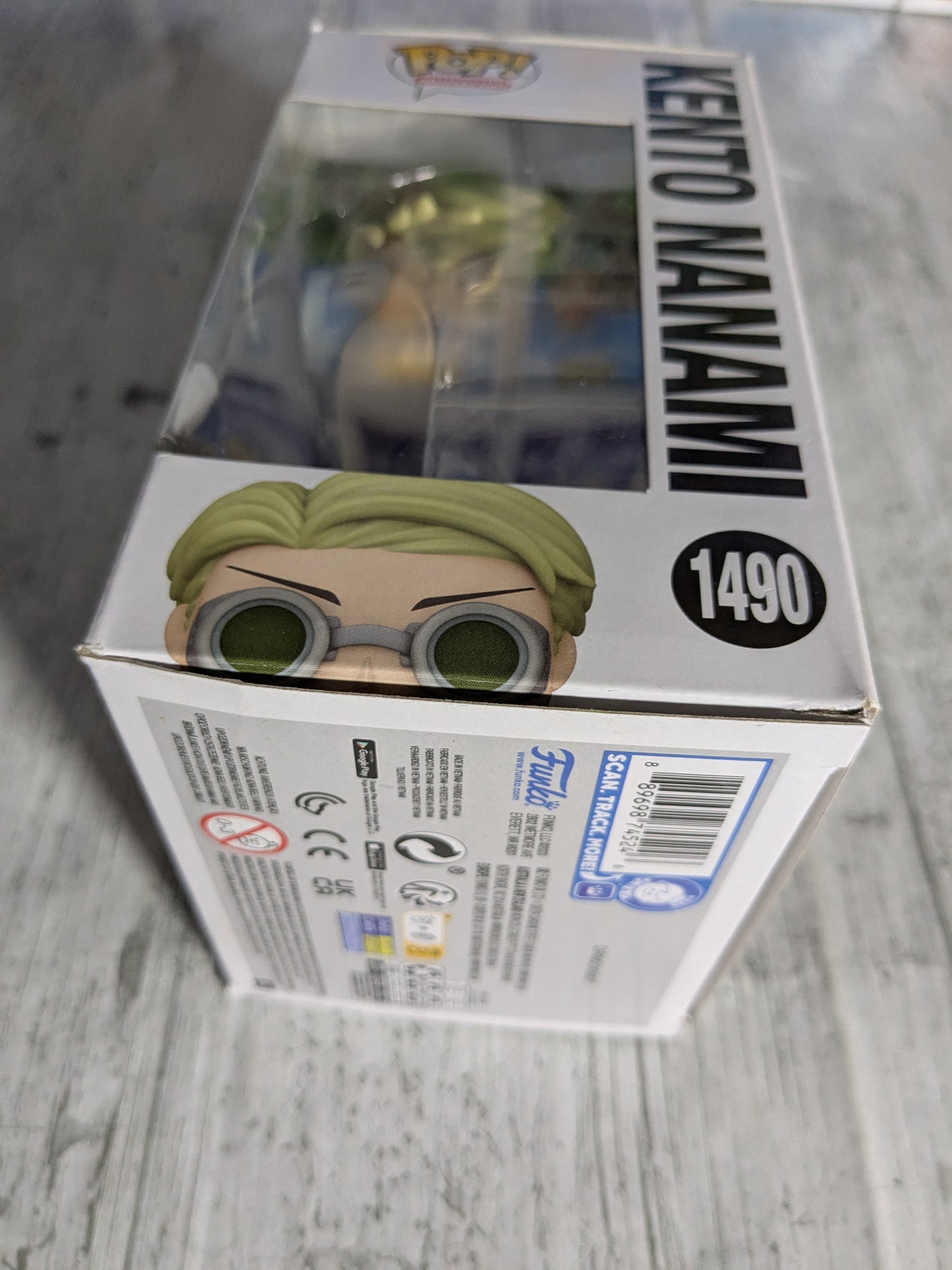 Funko pop 1490 : Kento Nanami Glow (Opened / Damaged Box)