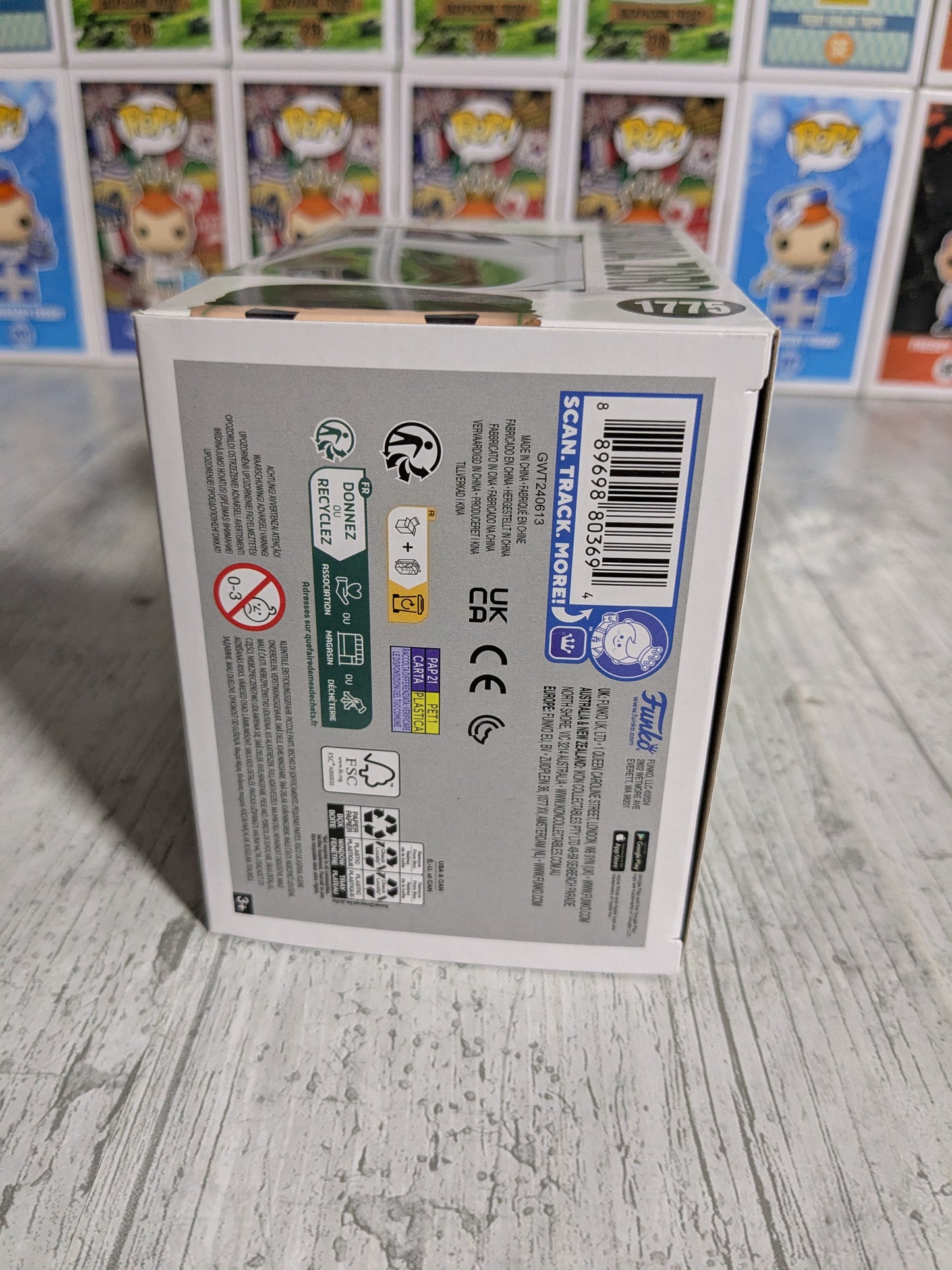 Funko pop 1775 : Roronoa Zoro (Chase)