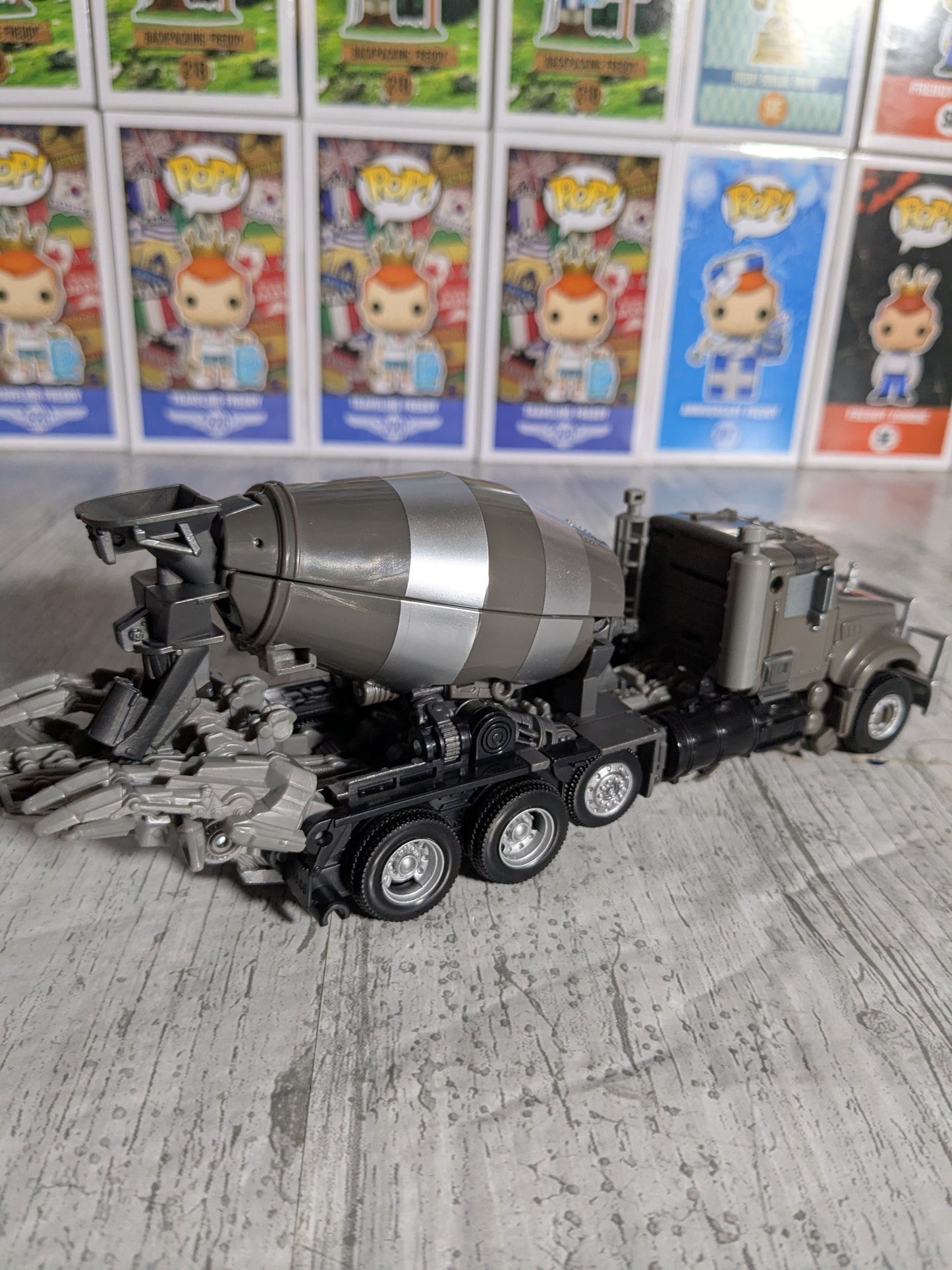 Studio Series 53 : Mixmaster