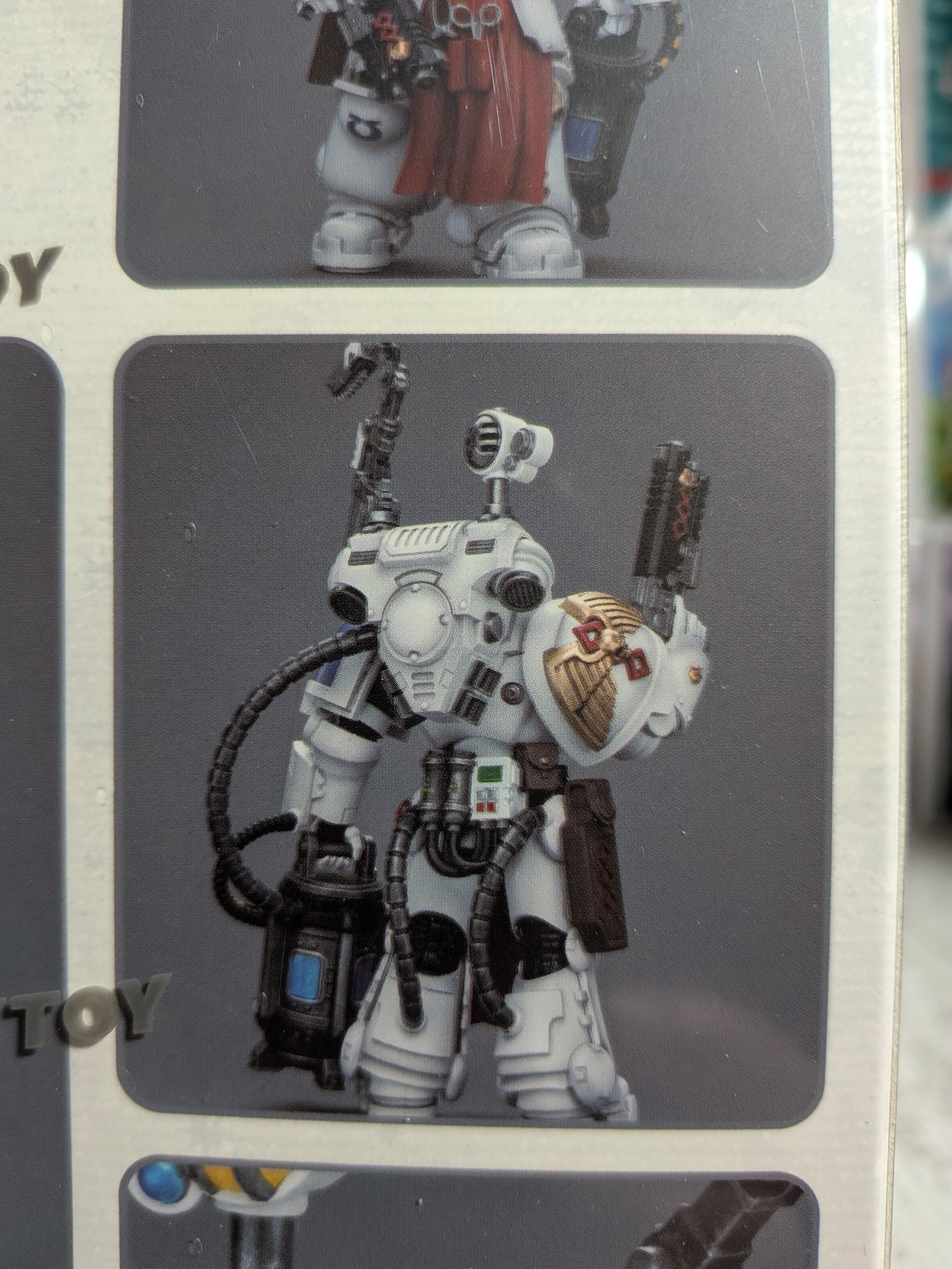 JoyToy Warhammer 40k - Ultramarines Apotheker Biologis (12,2cm)