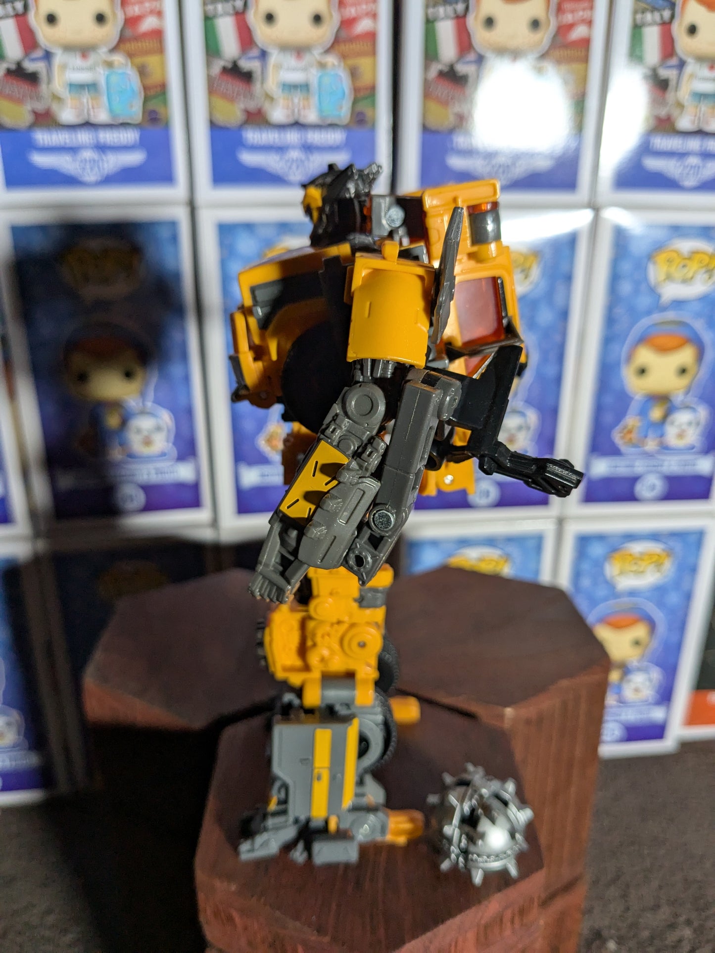 Studio series 99 : Battletrap