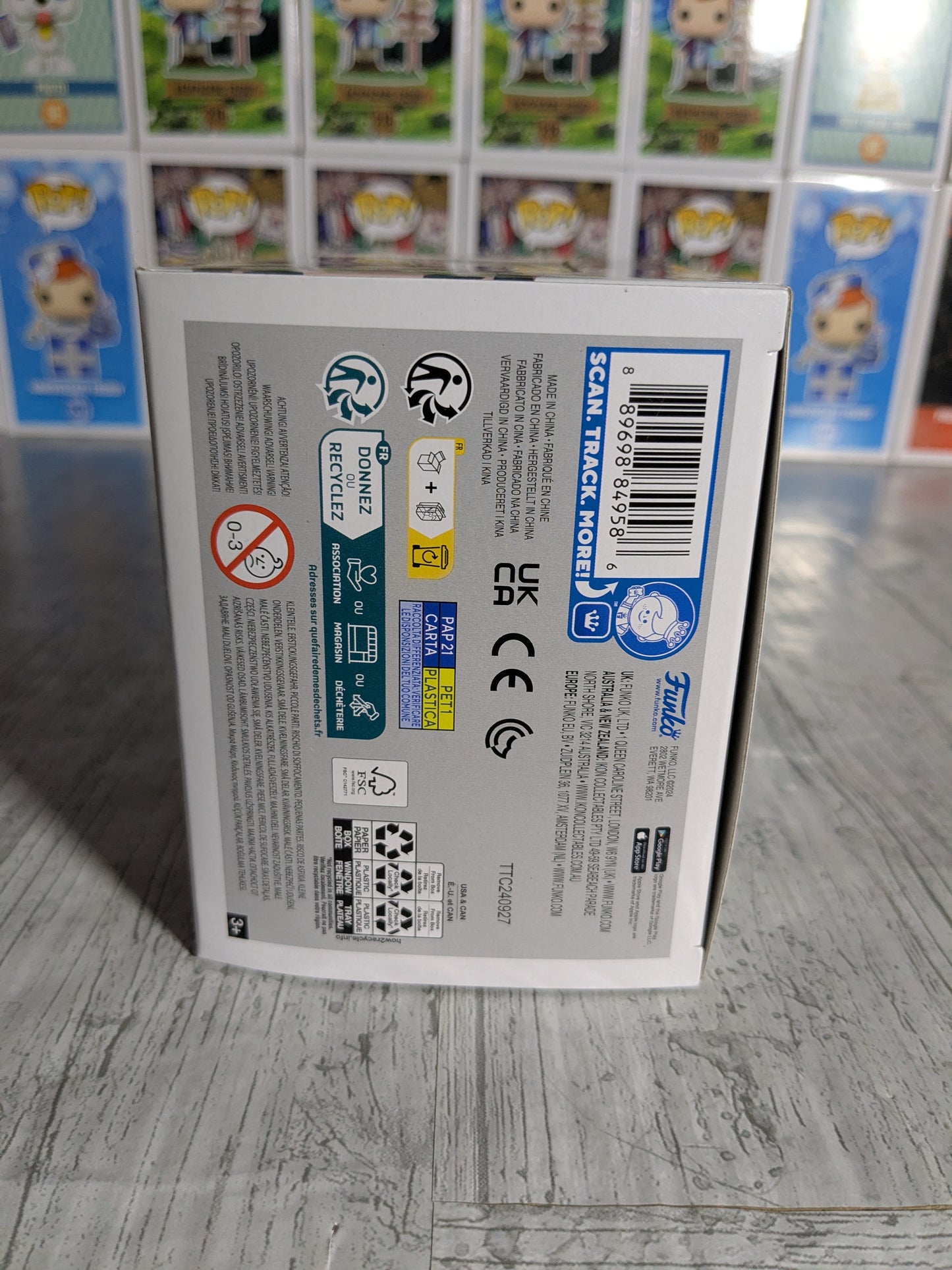 Funko pop 1016 - Shadowheart with Artifact