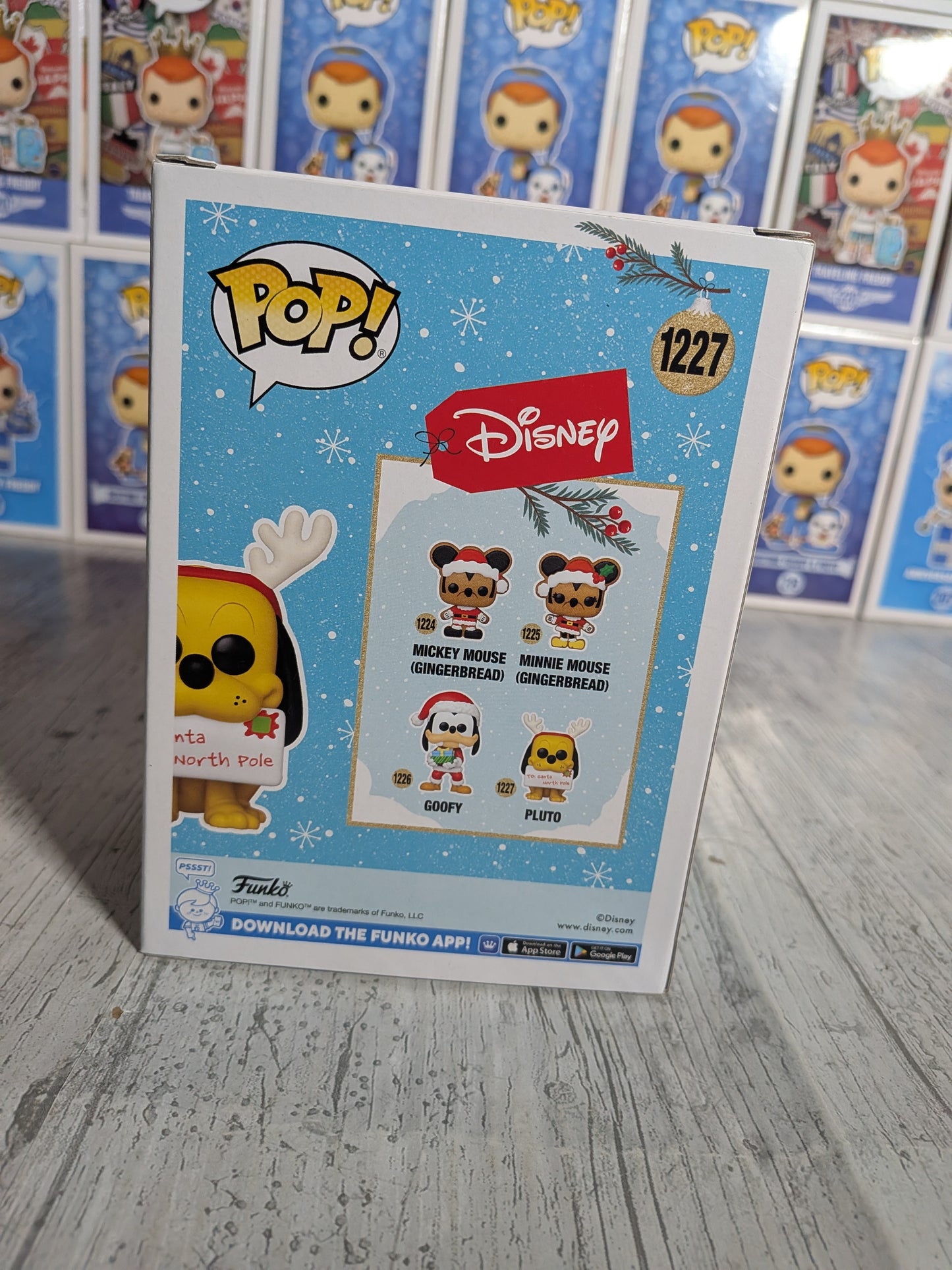 Funko pop Disney #1227 - Pluto (Flocked)
