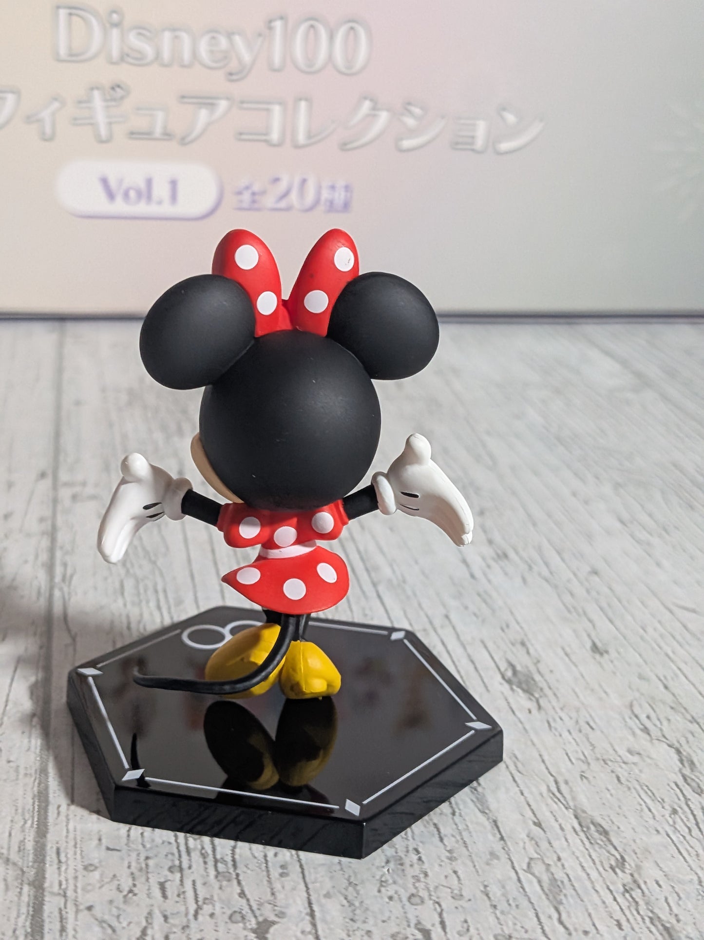 eStream Disney 100 Mini Figure Collection Vol.1 - Minnie Mouse