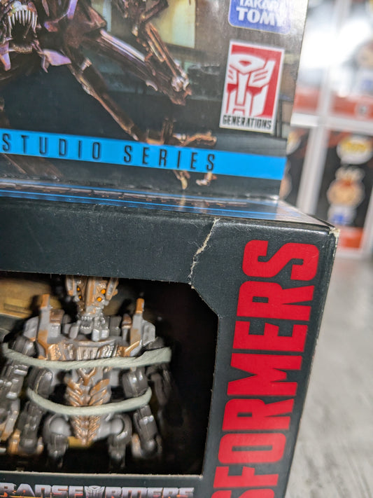 Studio Series : Terrorcon Freezer