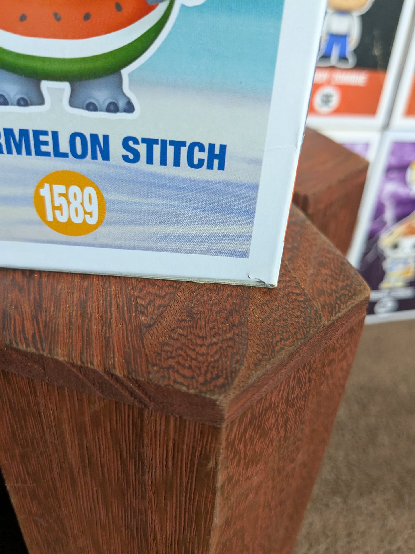 Funko pop 1589 : Watermelon Stitch (Supreme/9500PCS)