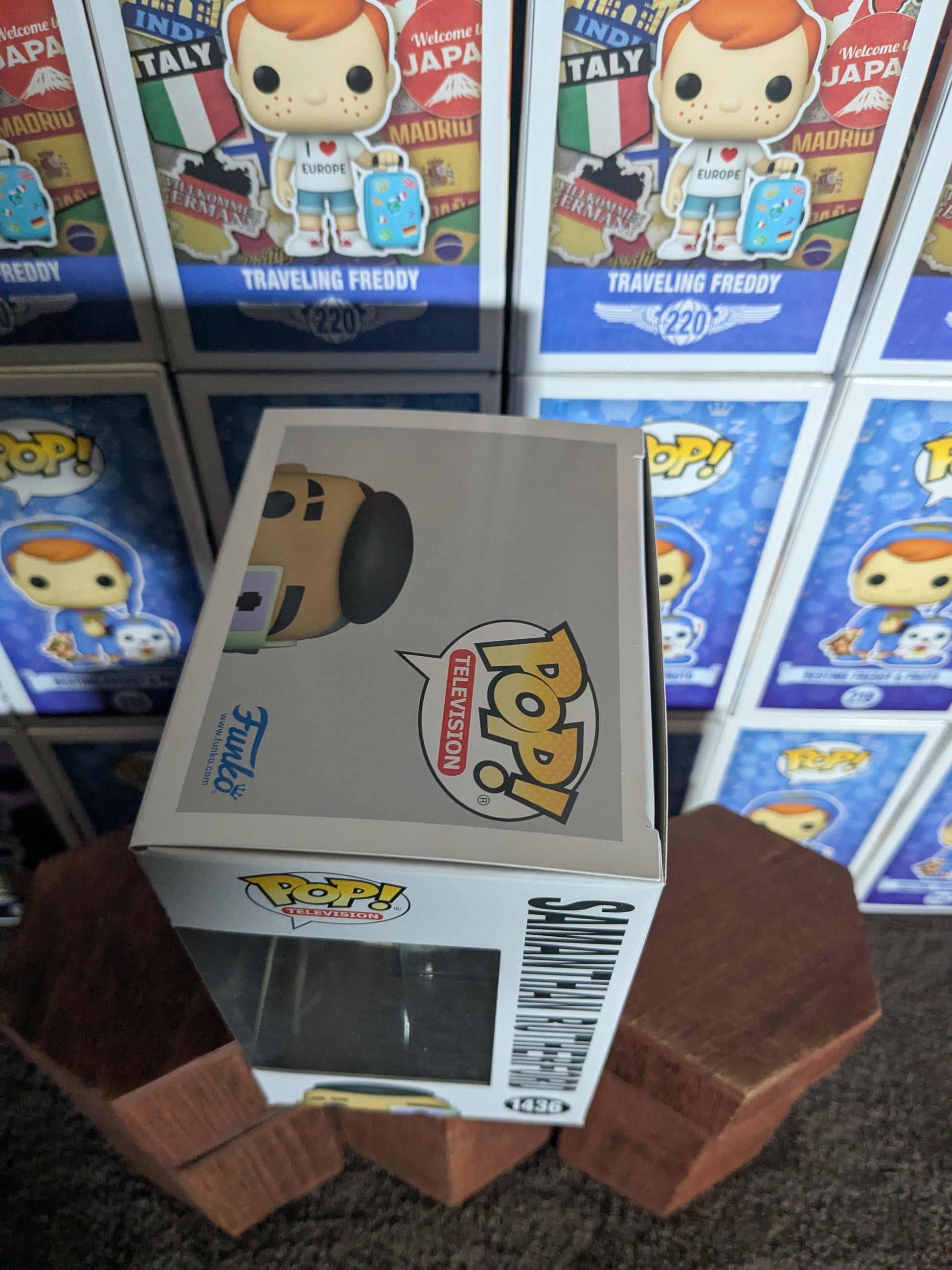 Funko pop 1436 : Samanthan Rutherford - CapyToys