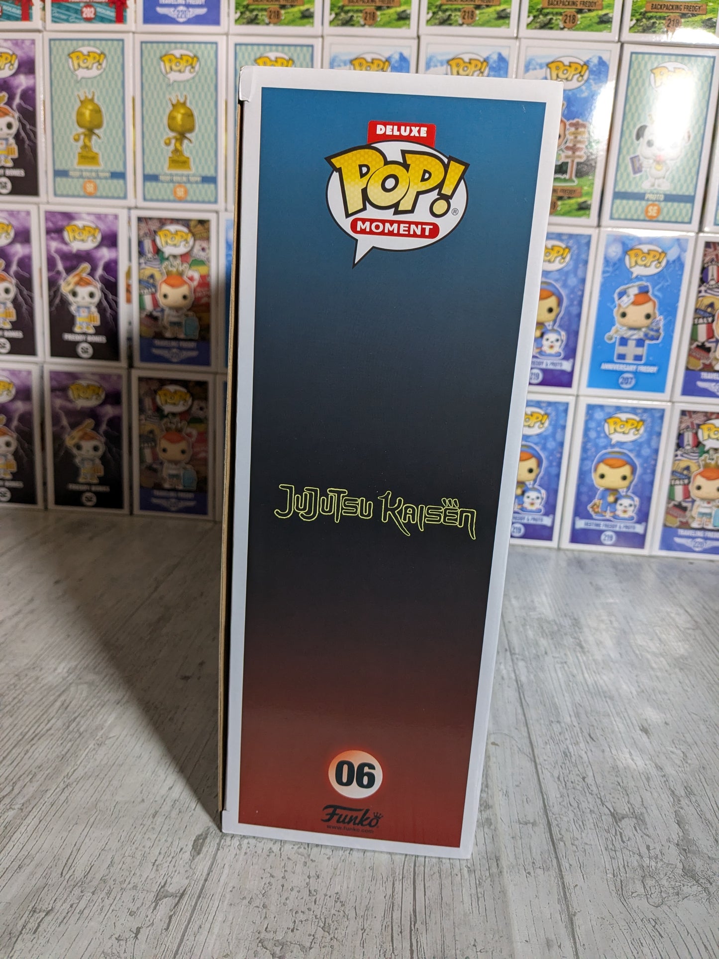 Funko pop Deluxe Moment Jujutsu Kaisen #06 - Yuji Itadori/ Aoi Todo / Hanami