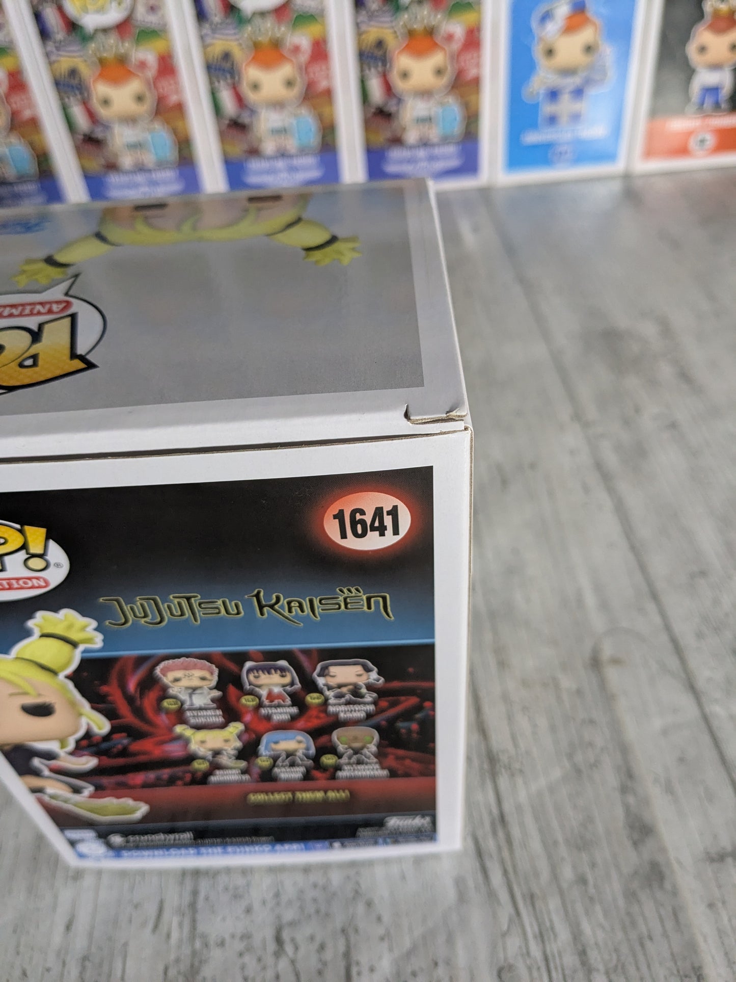 Funko pop 1641 : Momo Nishimiya