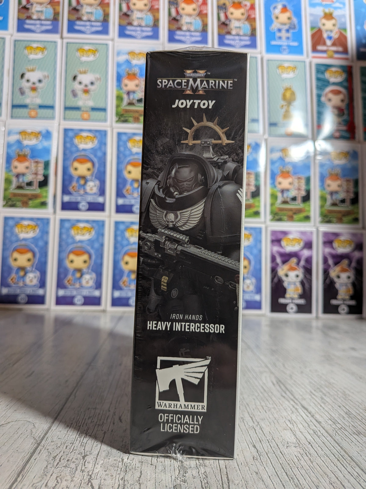 JoyToy Warhammer 40k: Space Marine 2 - Iron Hands Heavy Intercessor (12.7cm)