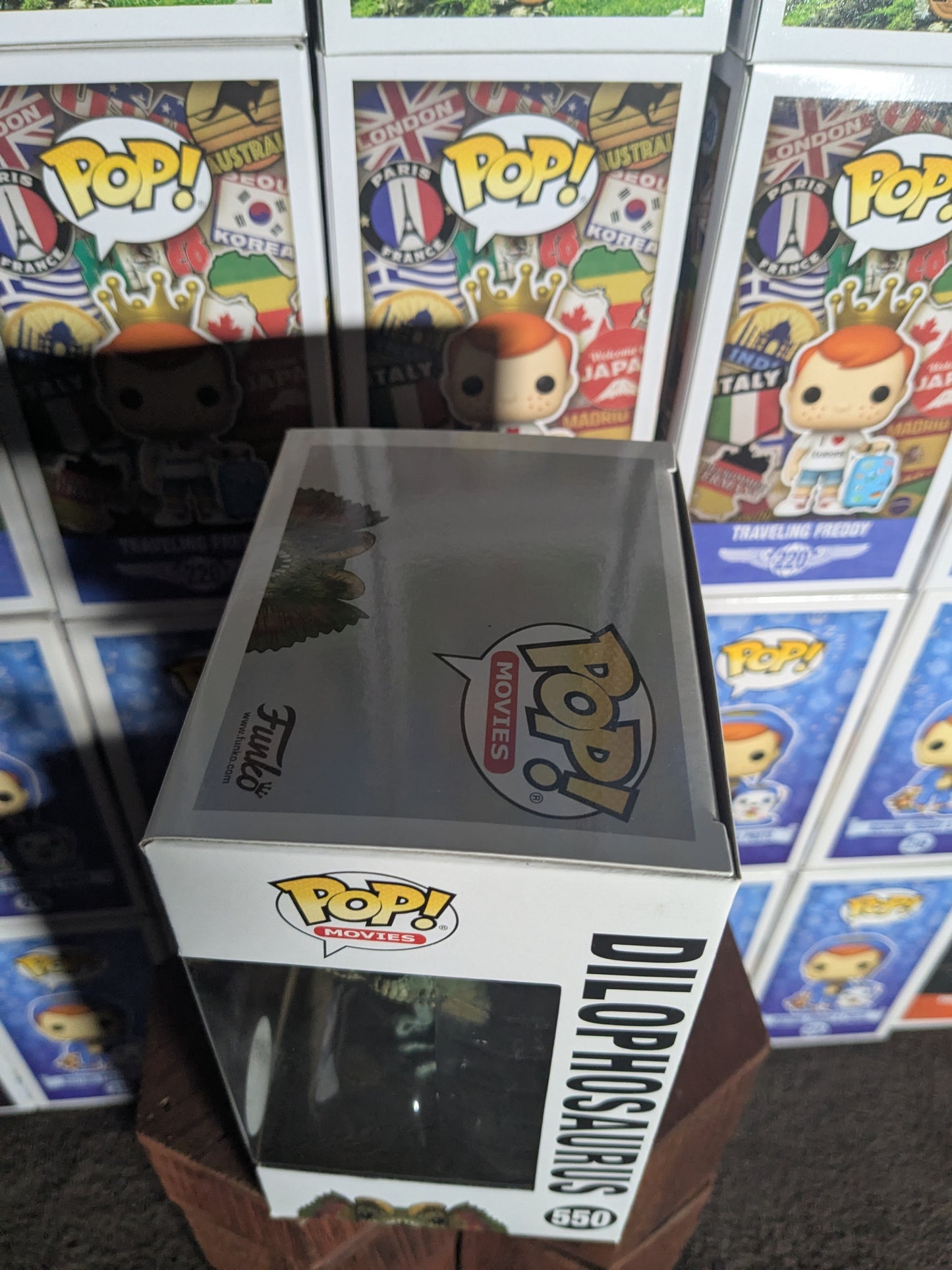 Funko pop 550 : Dilophosaurus (Chase) - CapyToys