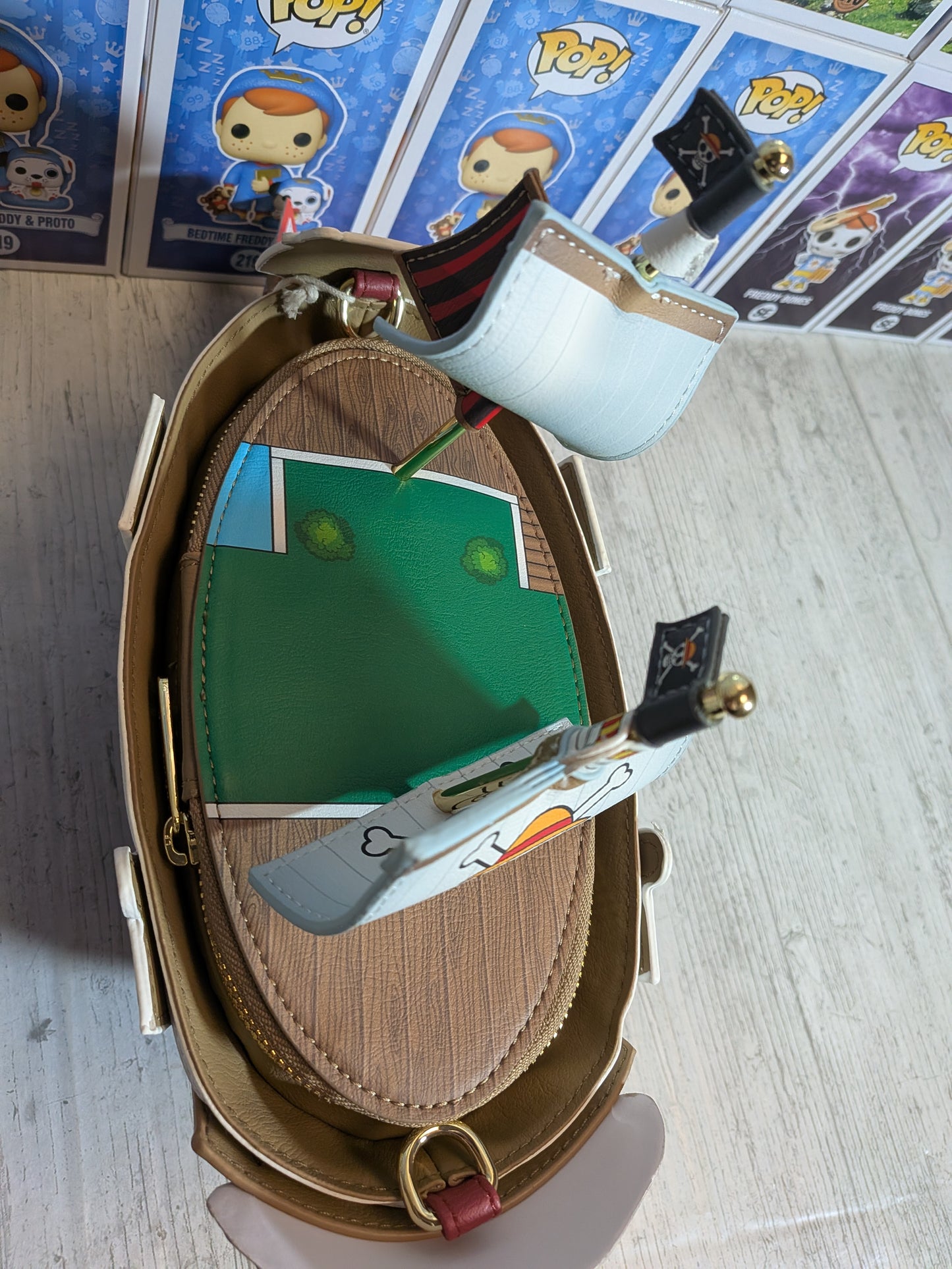 Loungefly: Thousand Sunny Figural Umhängetasche 🏴‍☠️