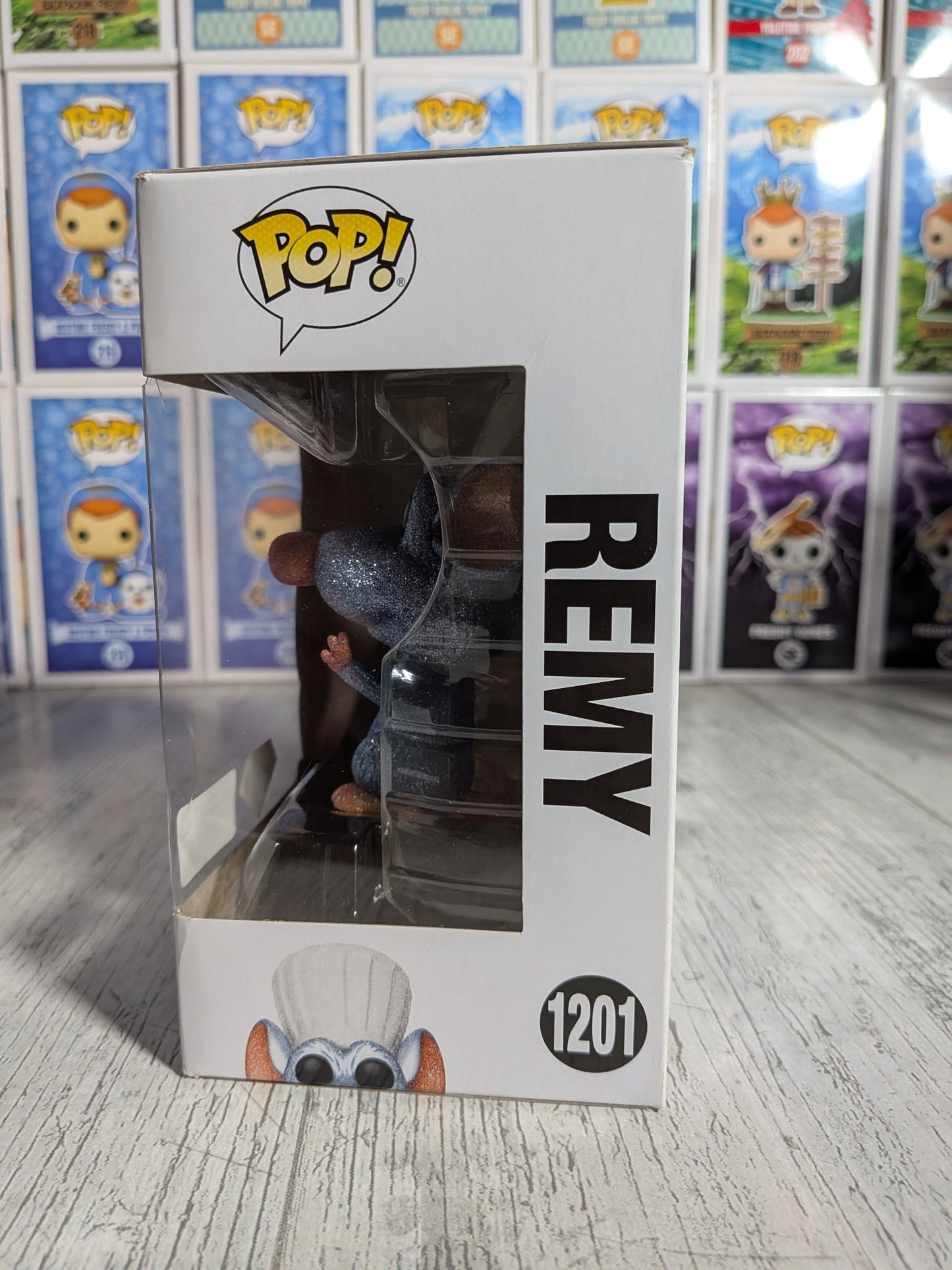 Funko pop Disney #1201 - Remy (Funko x Loungefly/3000 pezzi/diamante/scatola danneggiata)