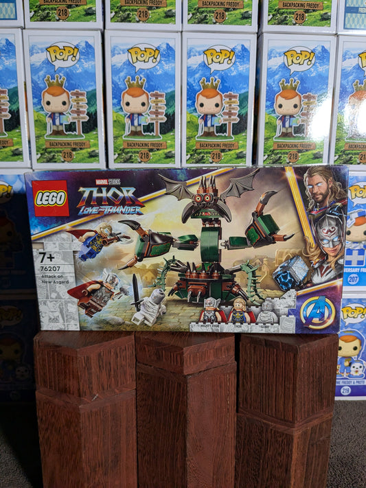 Lego 76207 : Attack on New Asgard