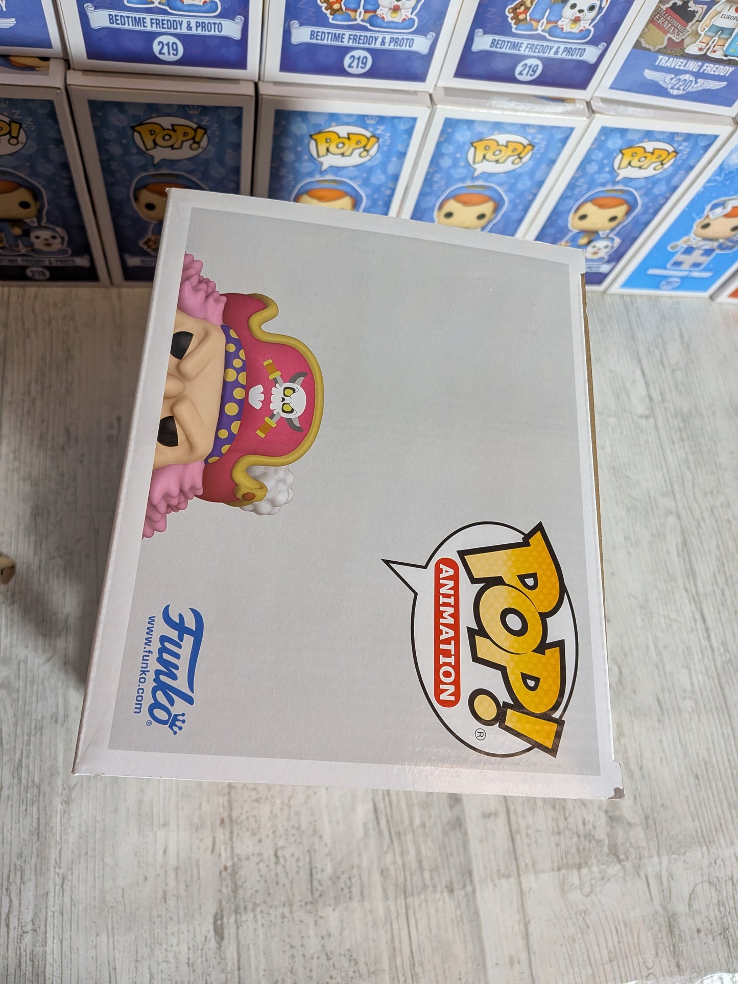 Funko Pop One Piece #1272 – Big Mom mit ihren Freunden