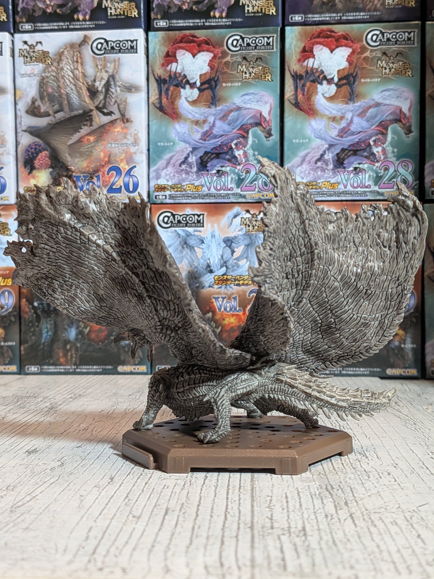 Capcom Figure Builder - CFB Stone Edition Vol. 1 - Monster Hunter - Gore Magala - (~10cm)