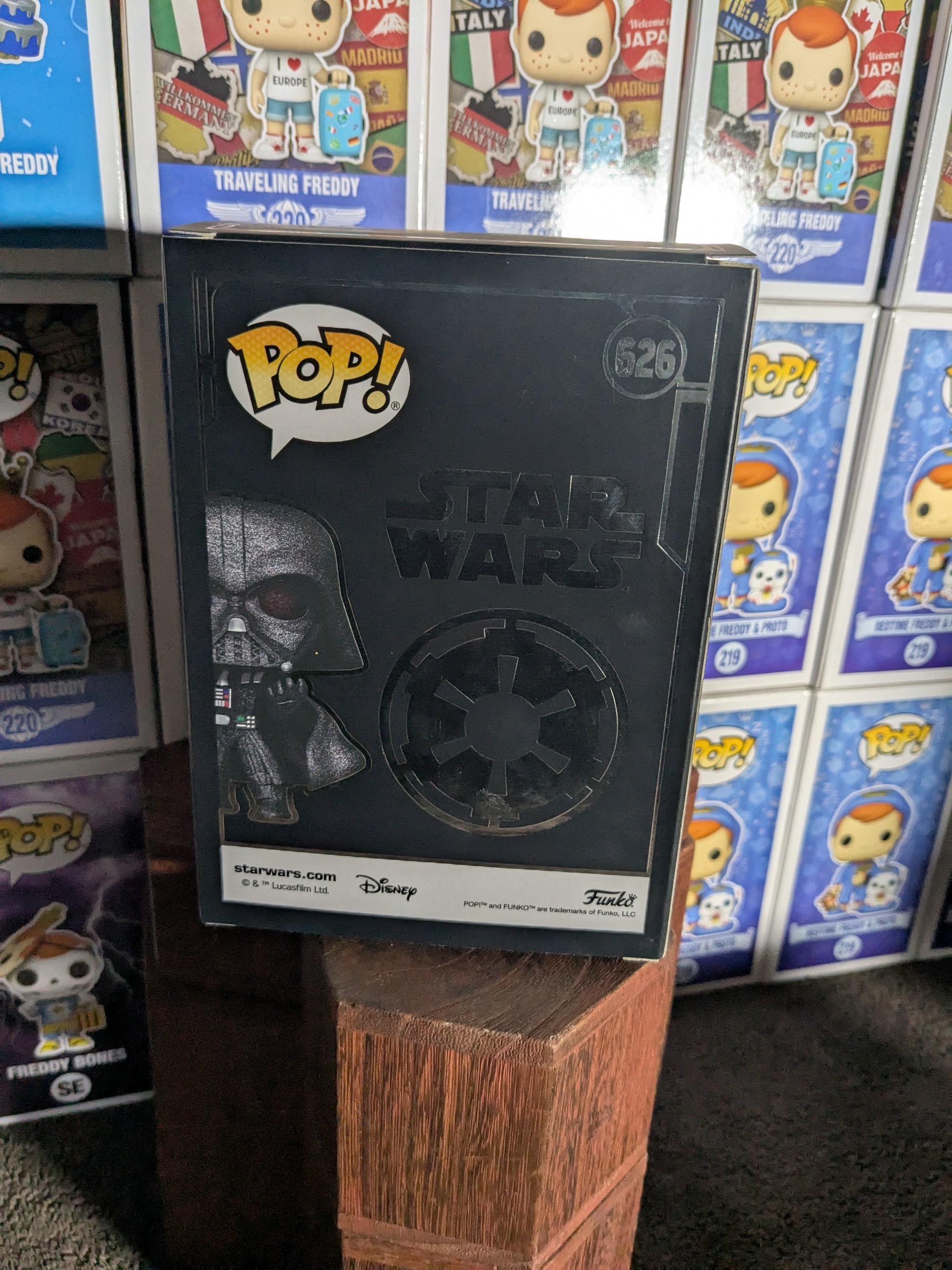 Funko pop 626 : Darth Vader (💎) - CapyToys