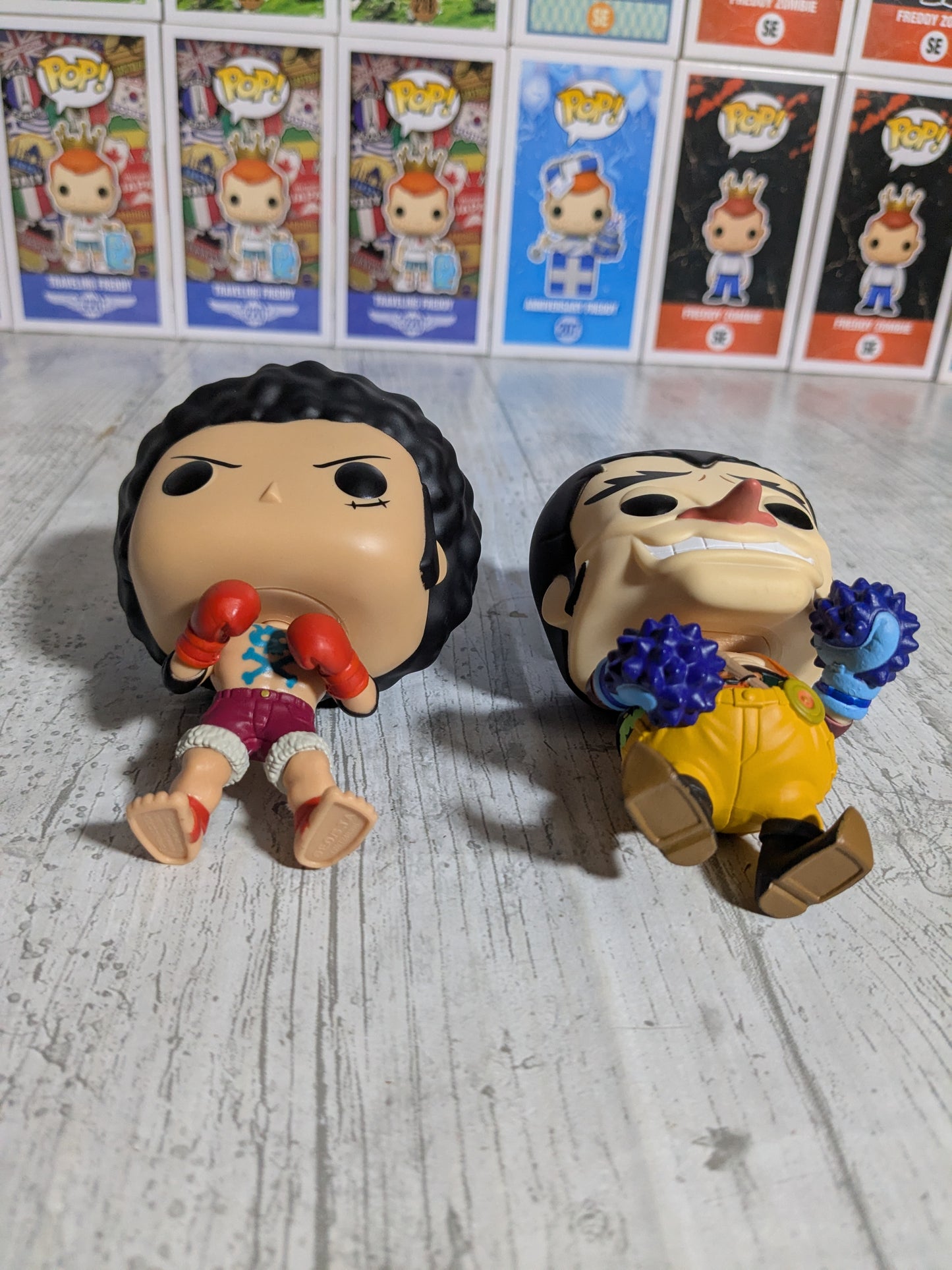 Funko pop : Luffy & Foxy (Opened/Damaged Plastic)