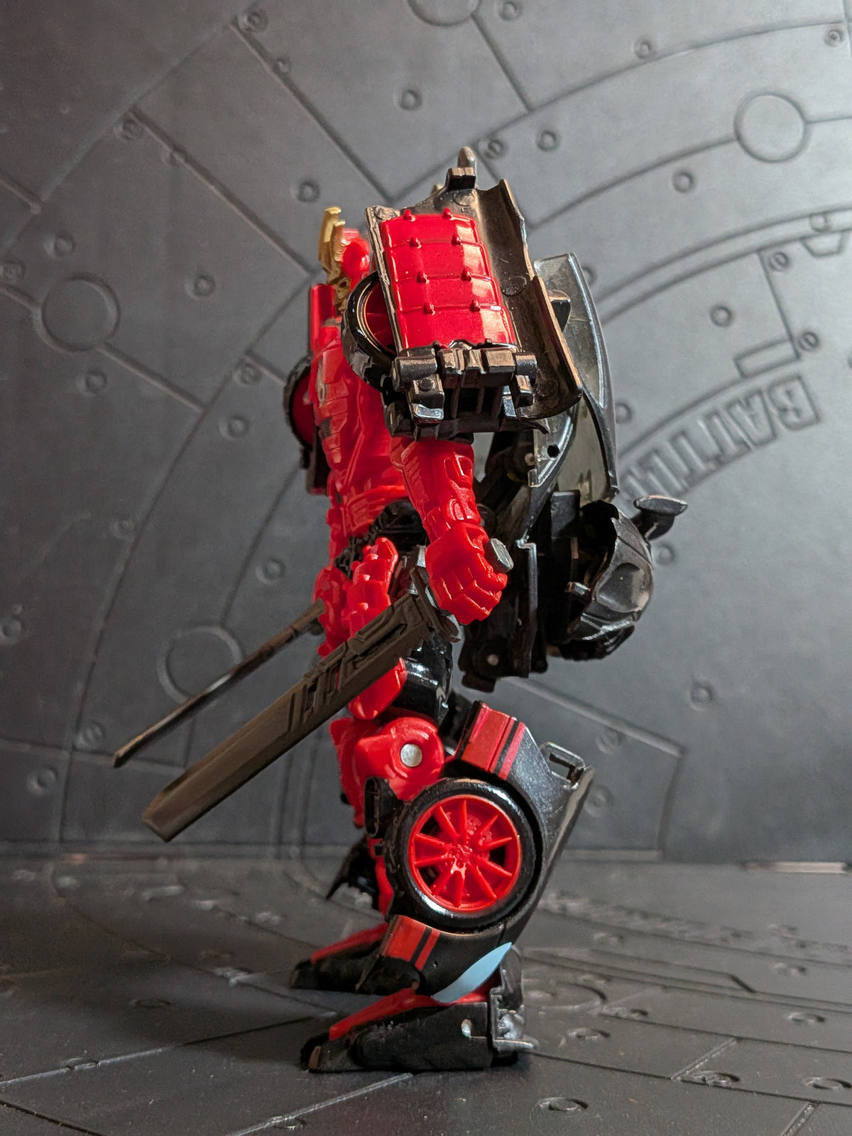Transformers Premier Edition - Deluxe Class : Autobot Drift (The Last Knight)
