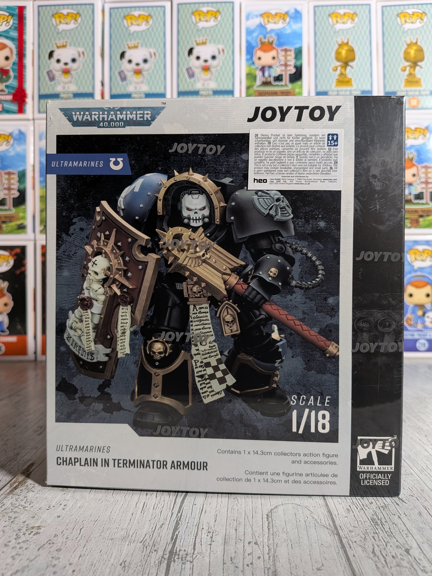 JoyToy Warhammer 40k – Ultramarines Chaplain in Terminator-Rüstung (14,3cm)