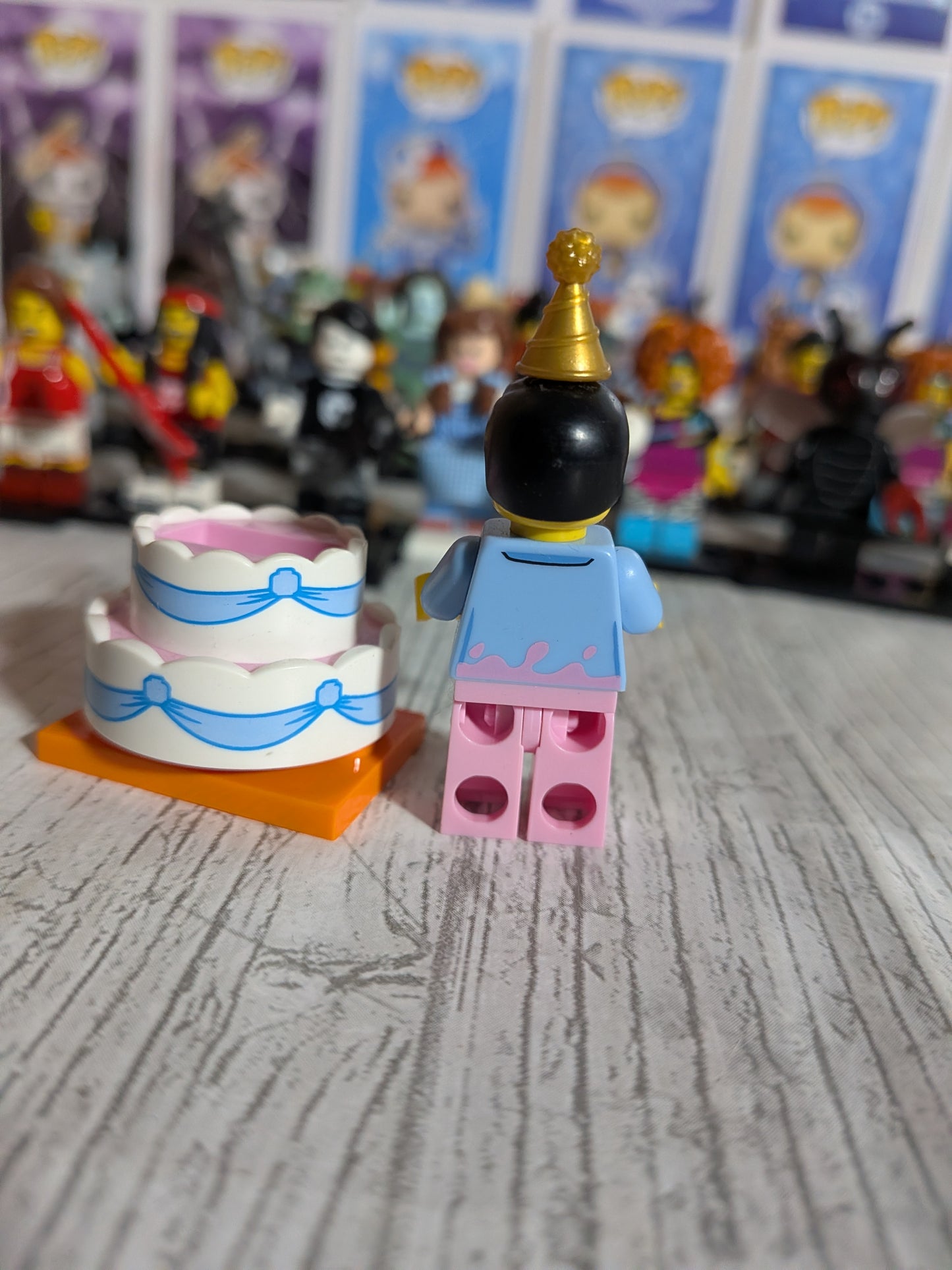 LEGO Minifiguren - Geburtstagstorten-Mann