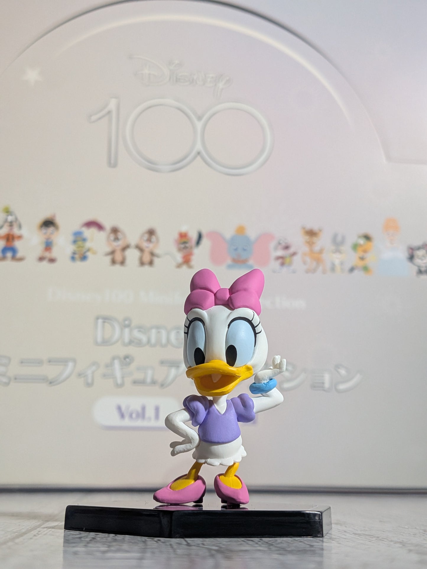 eStream Disney 100 Mini Figure Collection Vol.1 - Daisy Duck