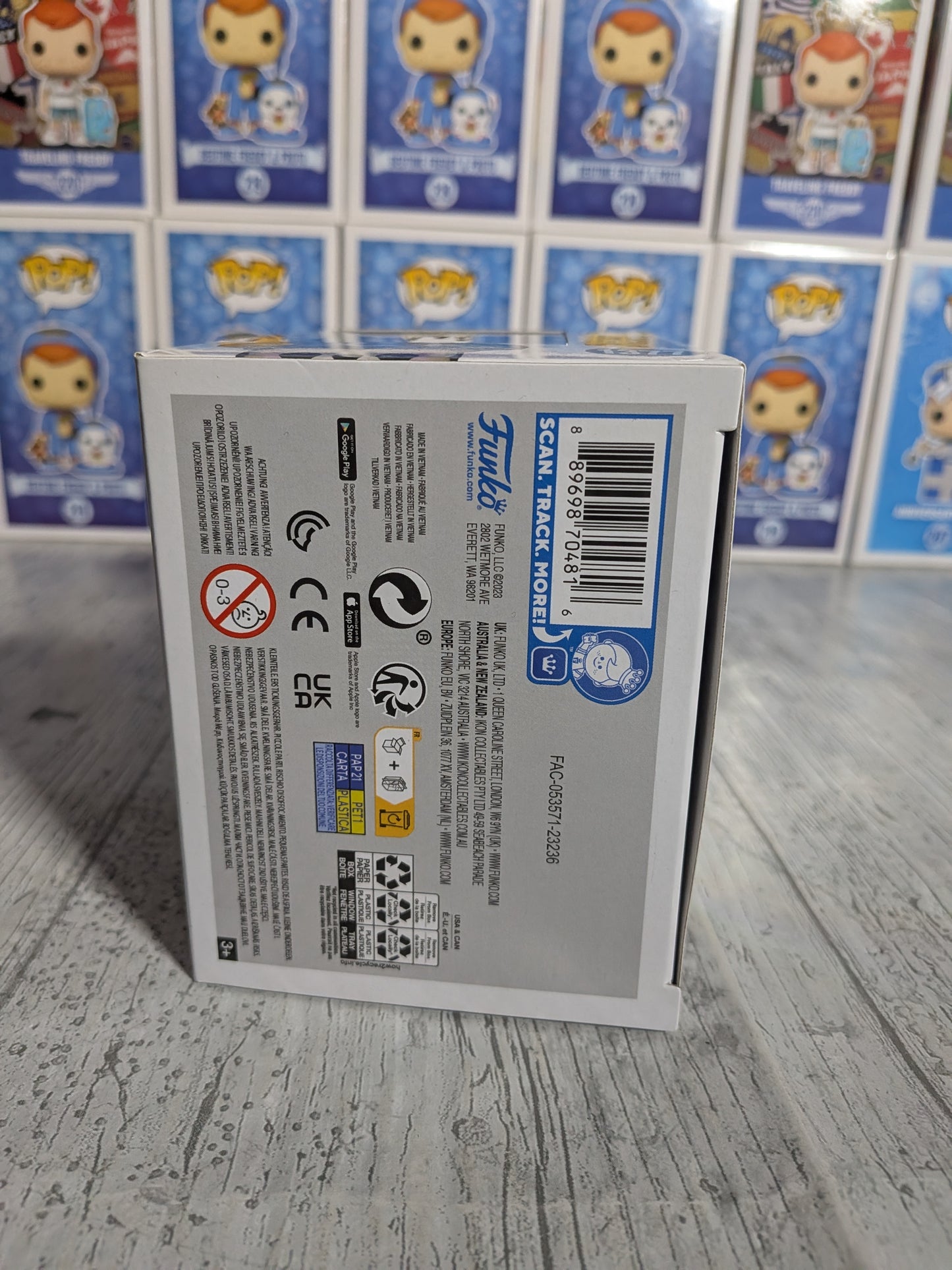 Funko Pop Disney 100 #1377 – Micky Maus (Facet)