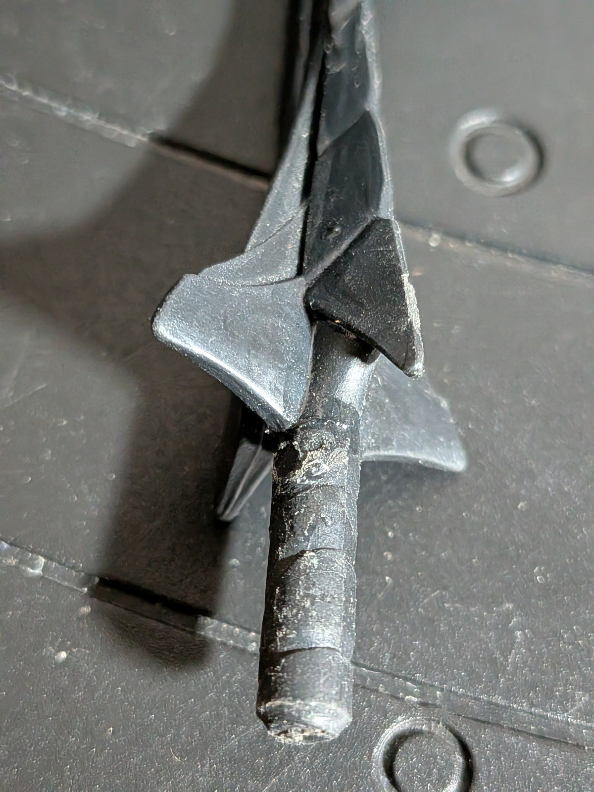 Transformers Age of Extinction - Deluxe Class : Black Knight Slug