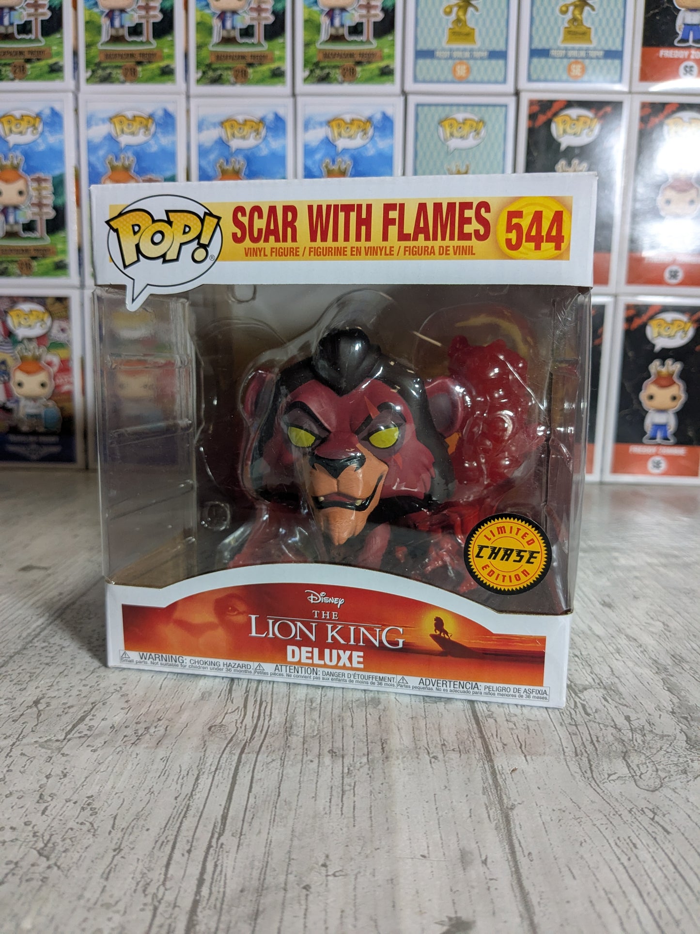 Funko pop 544 : Scar with Flames (Chase / Destroyed Box/ Plastic)