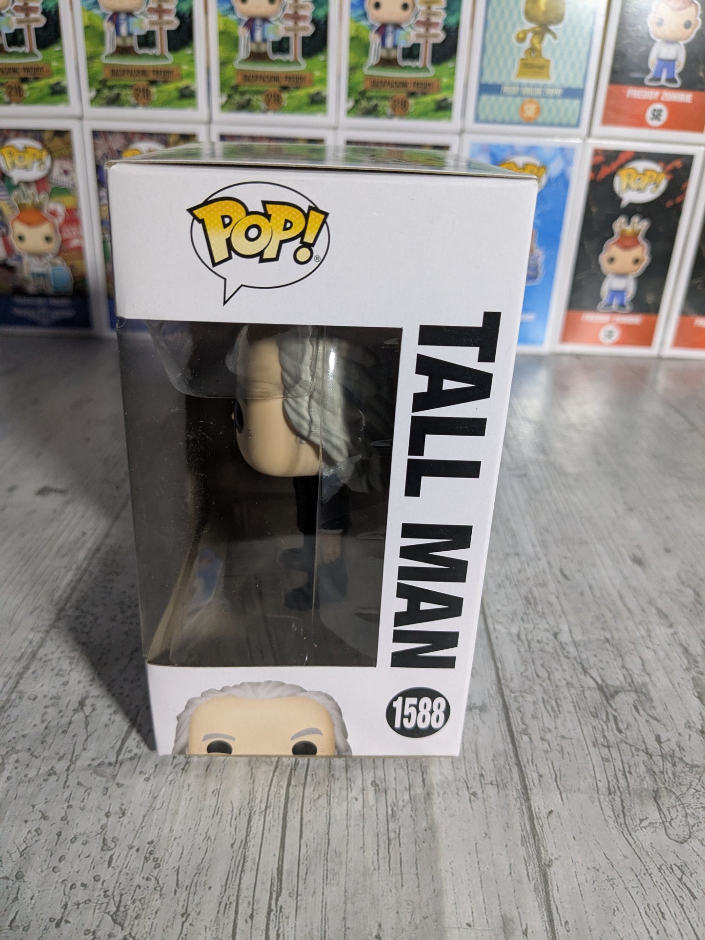 Funko pop 1588 : Tall Man