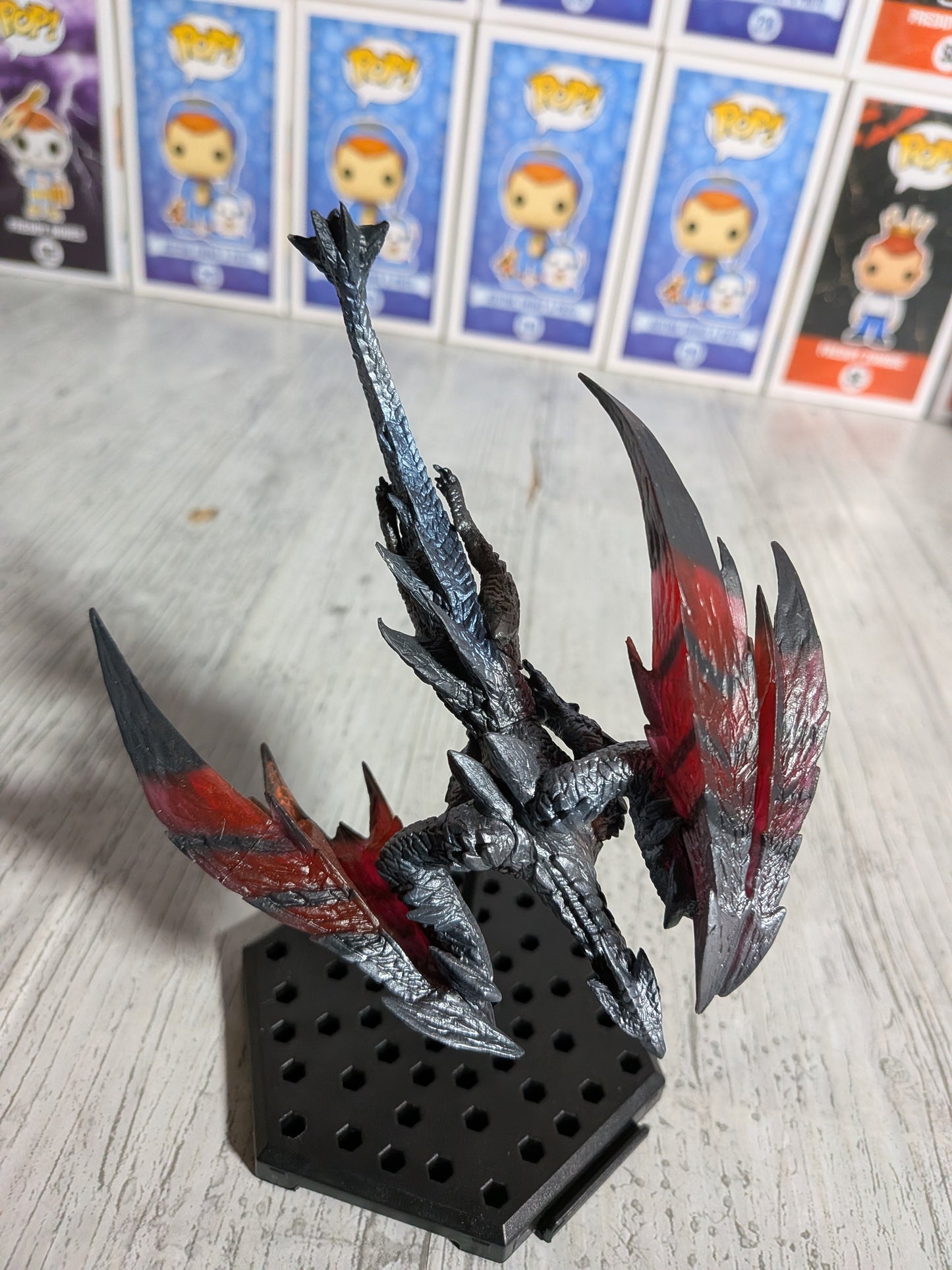 Capcom Figure Builder - CFB The Best Vol. 19-21 - Monster Hunter Rise - Crimson Glow Valstrax - env. 10cm