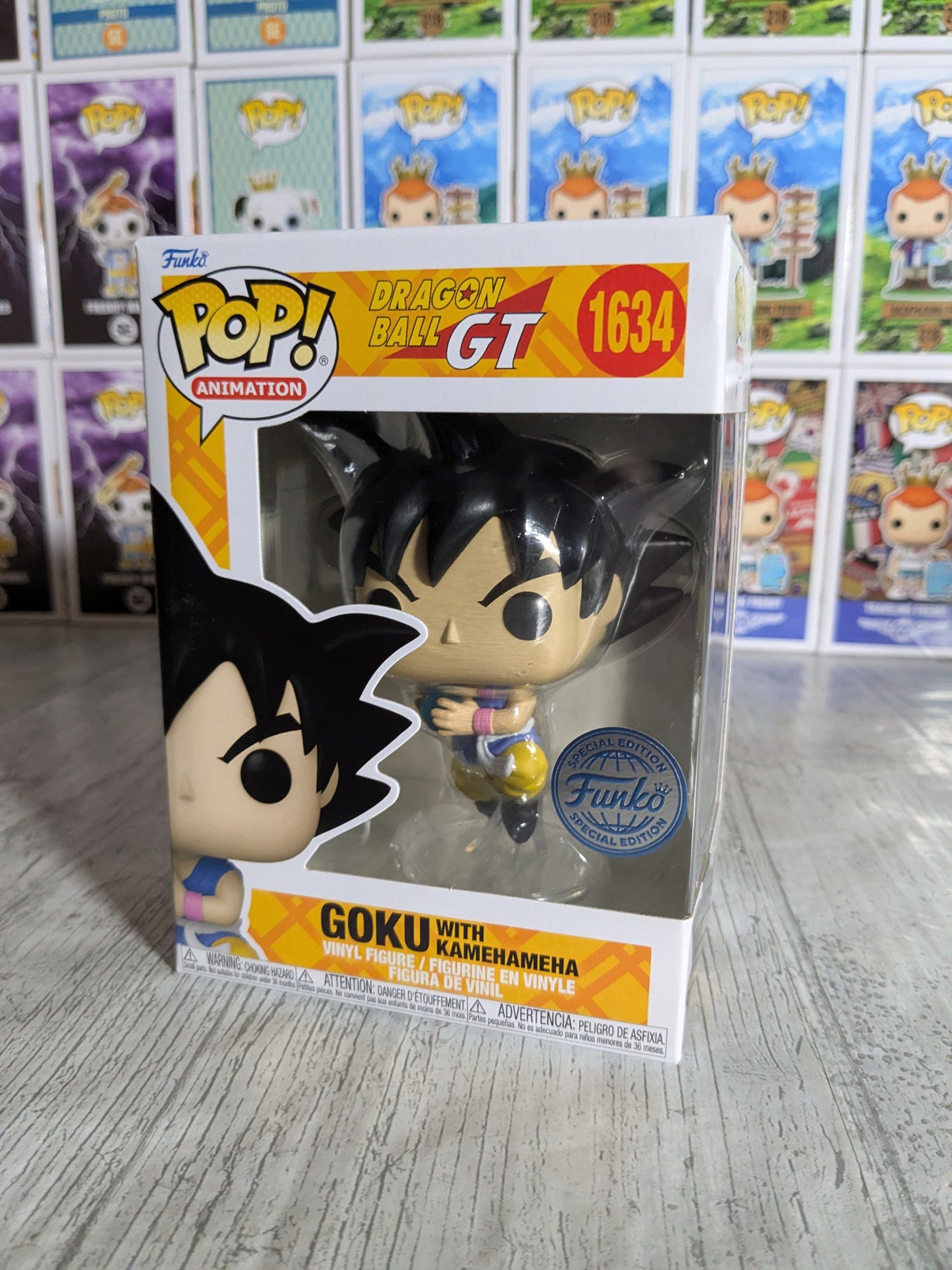 Funko pop 1634 : Goku with Kamehameha
