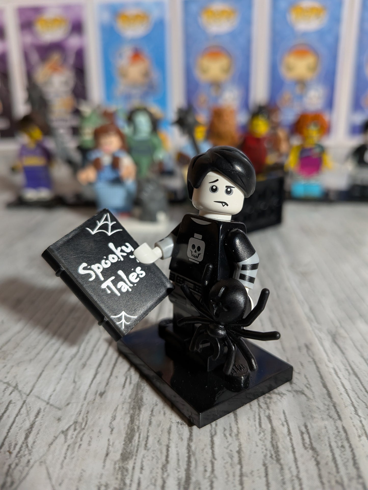 LEGO Minifiguren - Gruseliger Junge