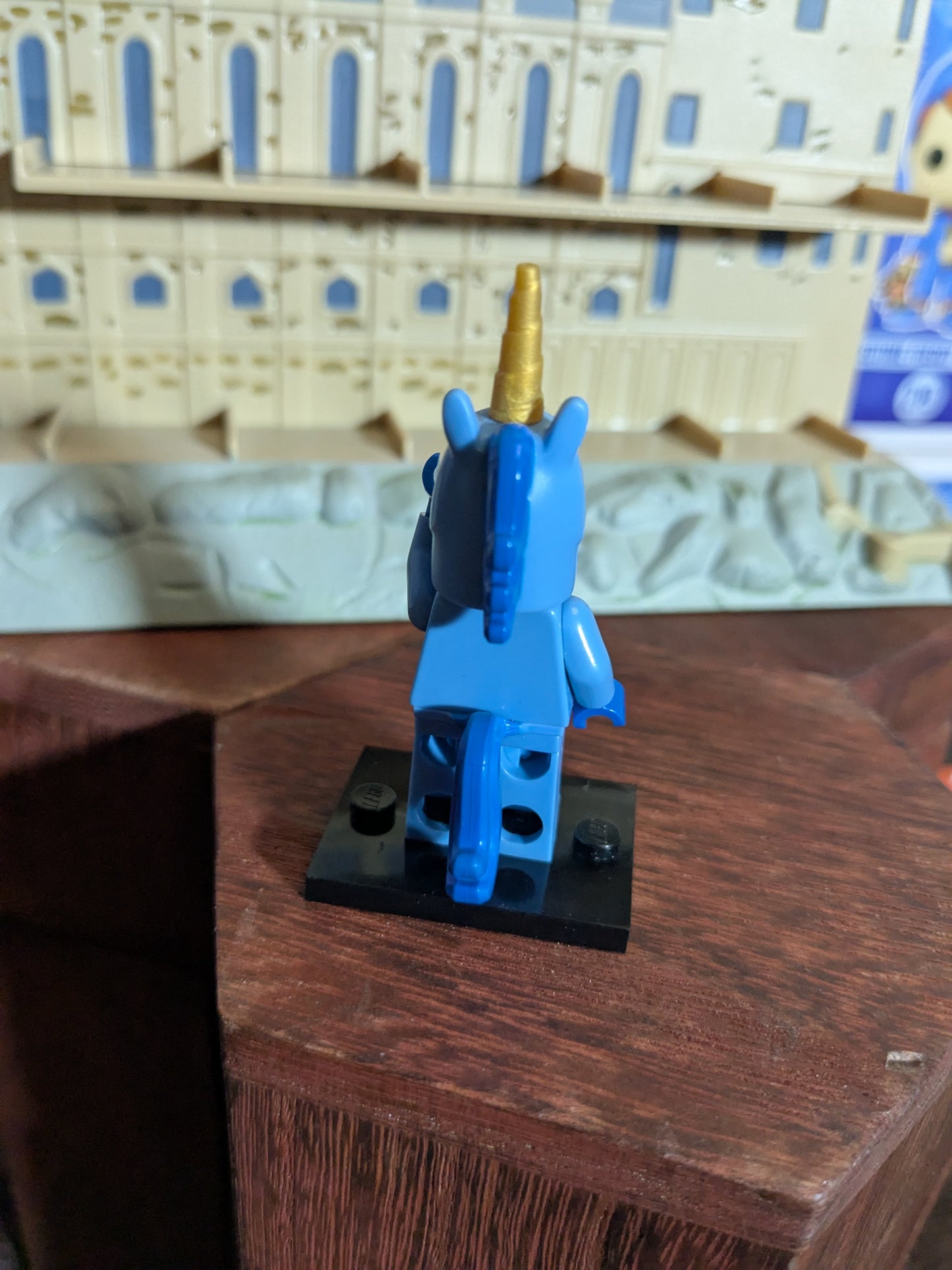Lego Minifigures : Unicorn Guy