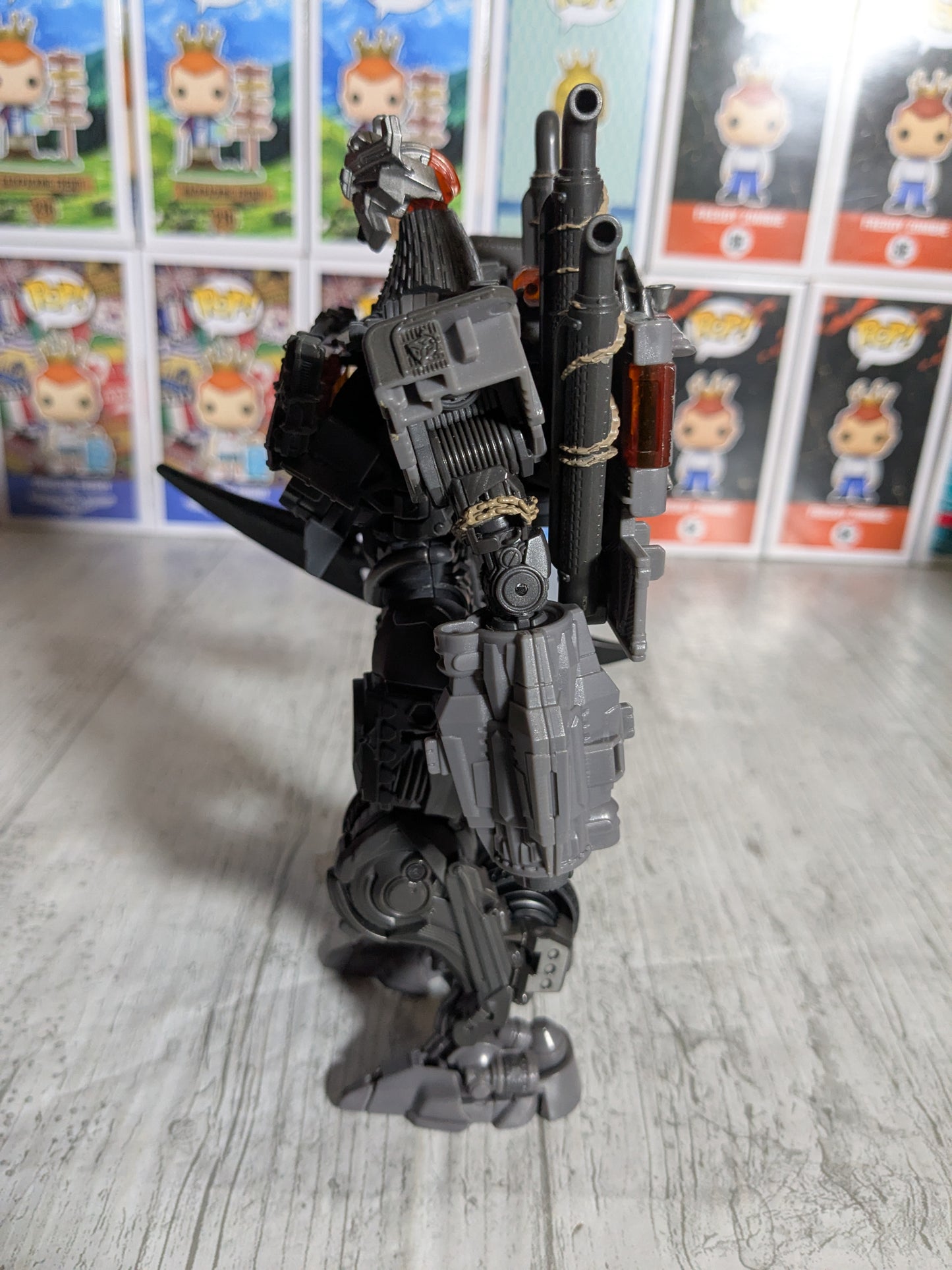 Studio Series 101 : Scourge