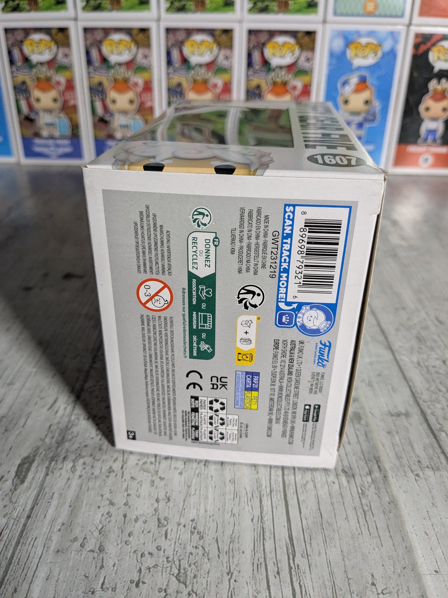 Funko pop 1607 : Luffy Gear Five (Chase / Damaged Box)