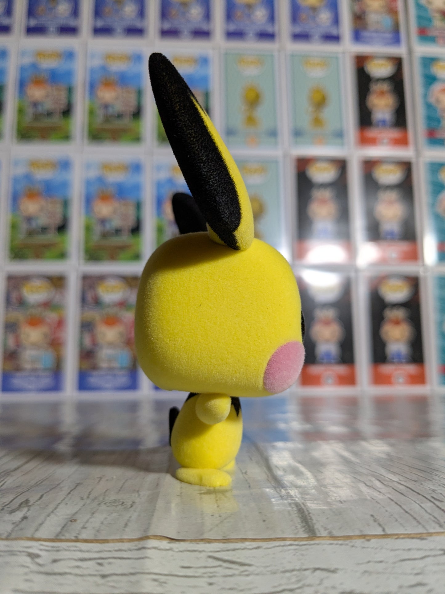 Funko pop 579 : Pichu (Flocked/Opened)
