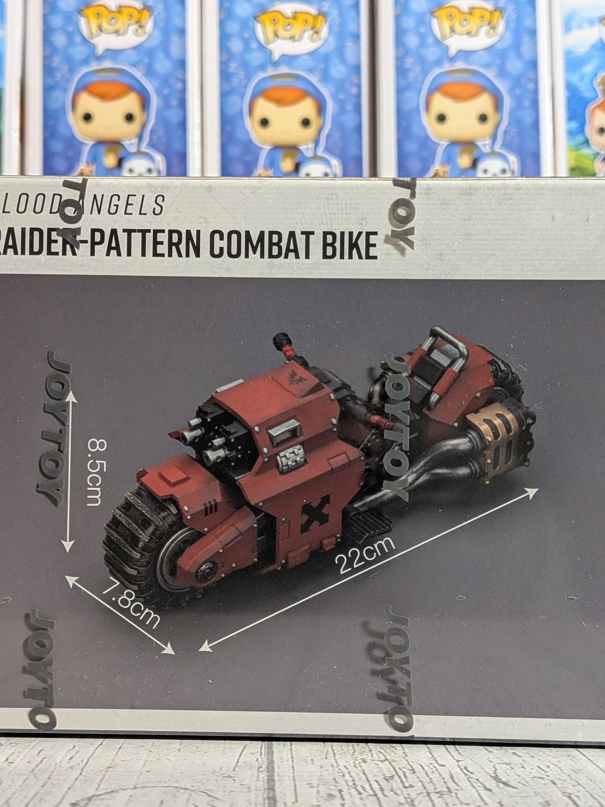 JoyToy Warhammer 40k - Blood Angels Raider-Pattern Combat Bike (22cm)