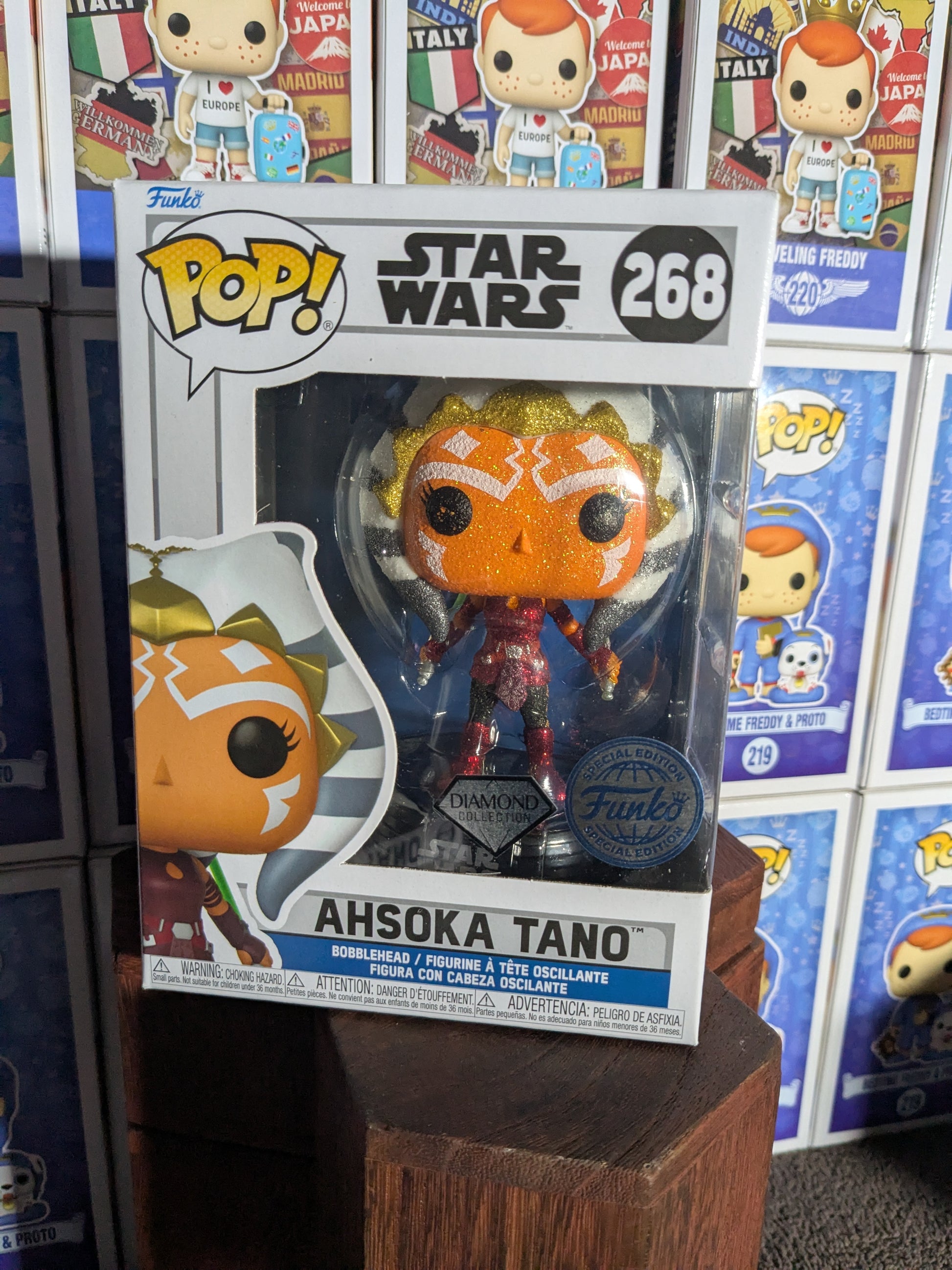 Funko pop 268 : Ahsoka Tano (Diamond) - CapyToys