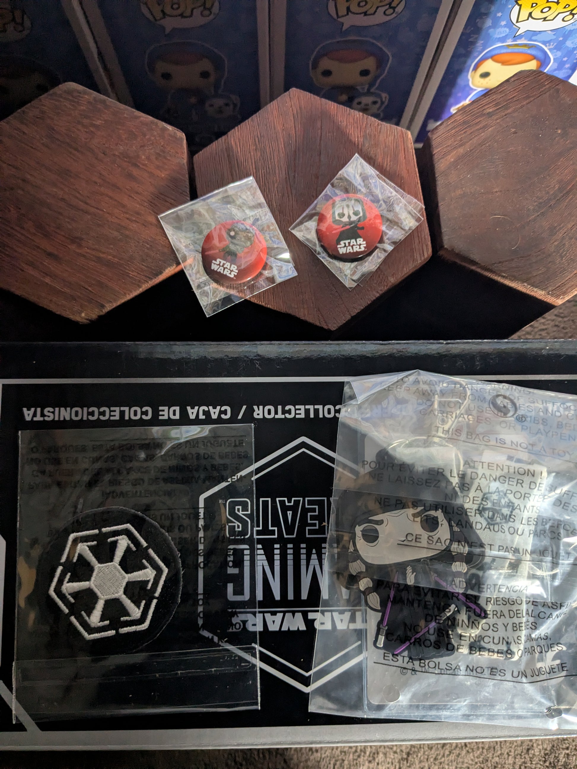 Funko pop : Star Wars Knight of the Old Republic Collector Box (GameStop/Opened Box) - CapyToys