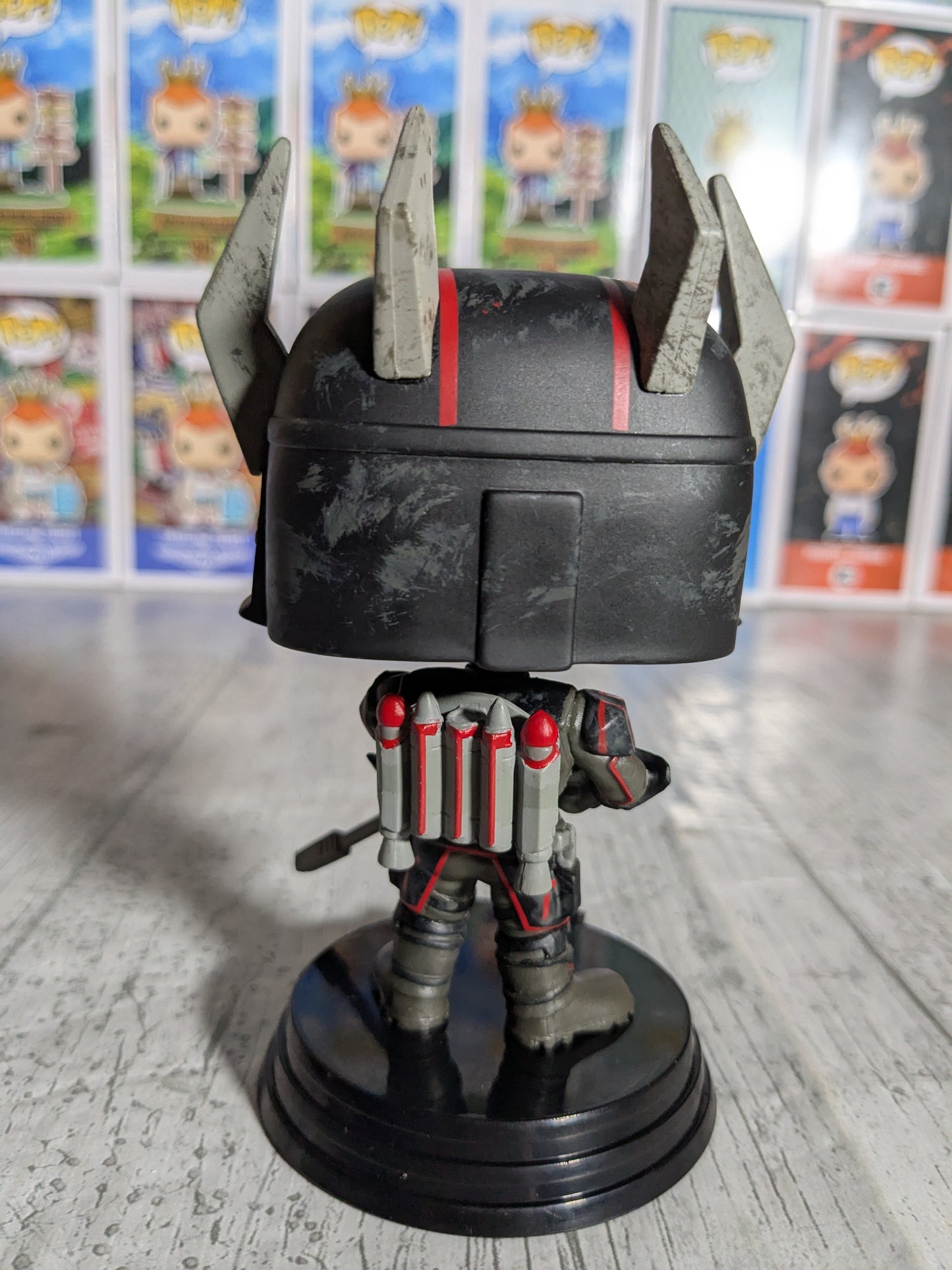 Funko pop : Darth Maul & Gar Saxon (Glow/Damaged Box/Opened)