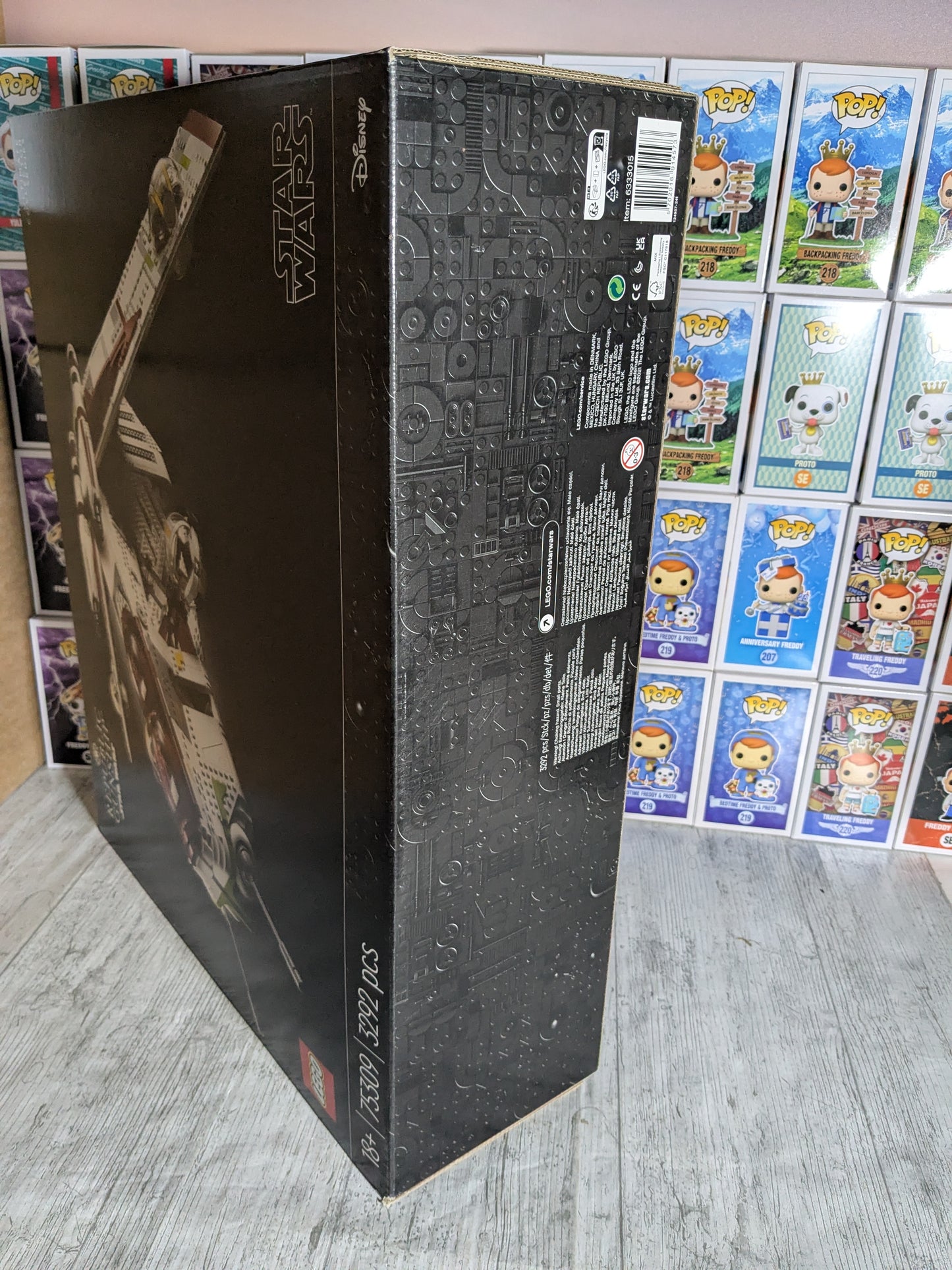 LEGO Star Wars #75309 - Republican Gunship Ultimate Collector Series