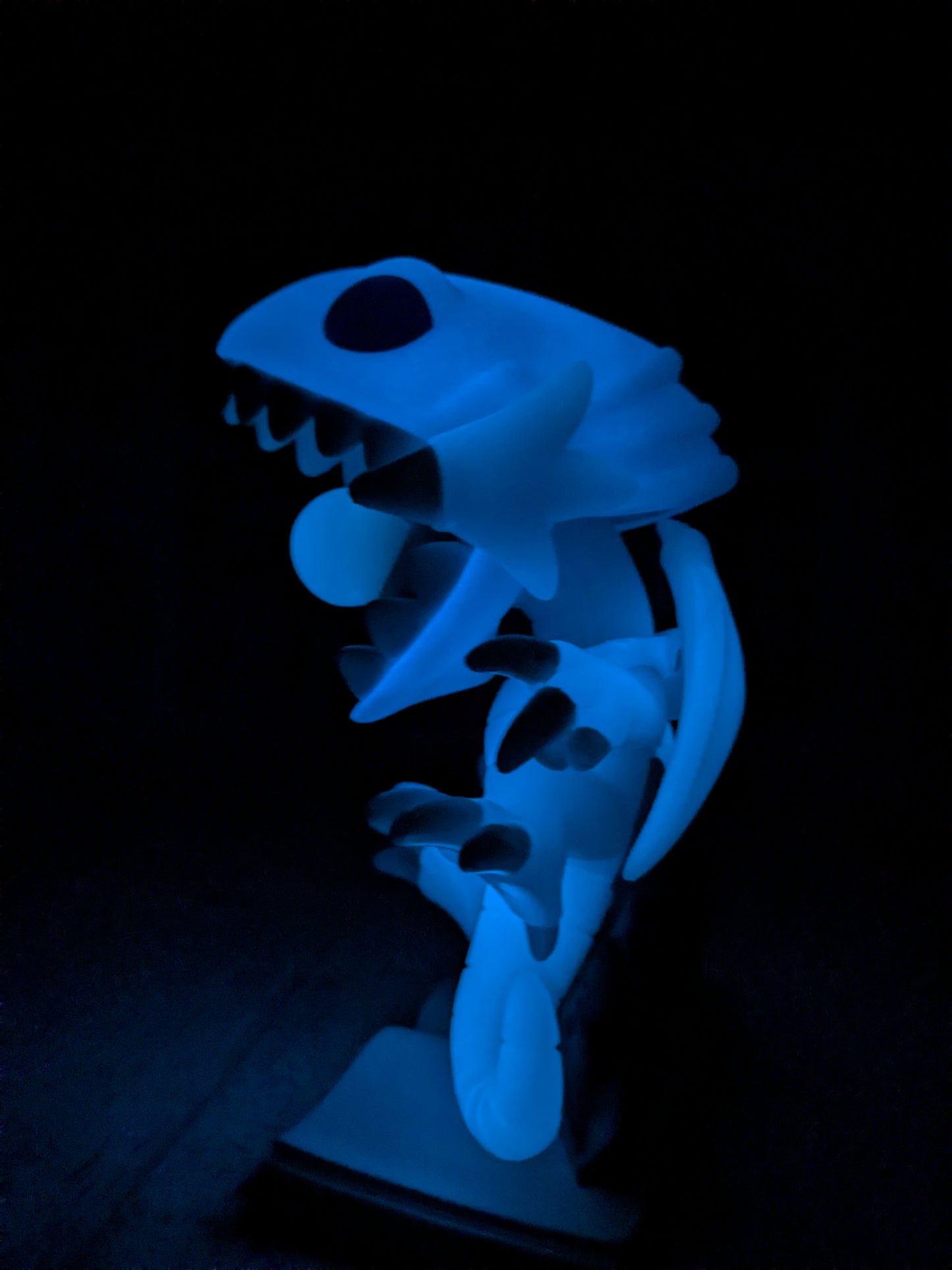 Funko pop 1478 : Blue-Eyes Toon Dragon (Glow/Damaged Box/Opened)