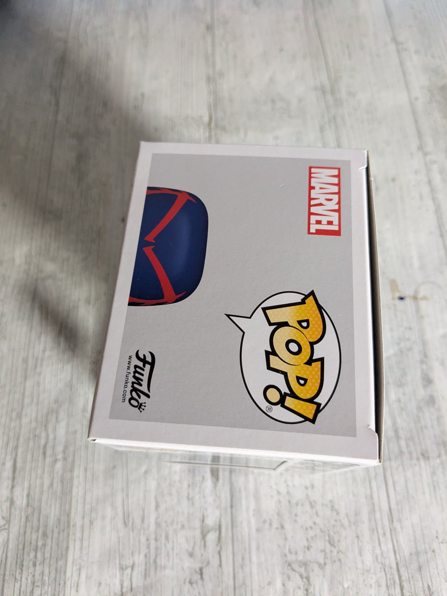 Funko pop 761 : Spider-Man 2099 (SC2021)