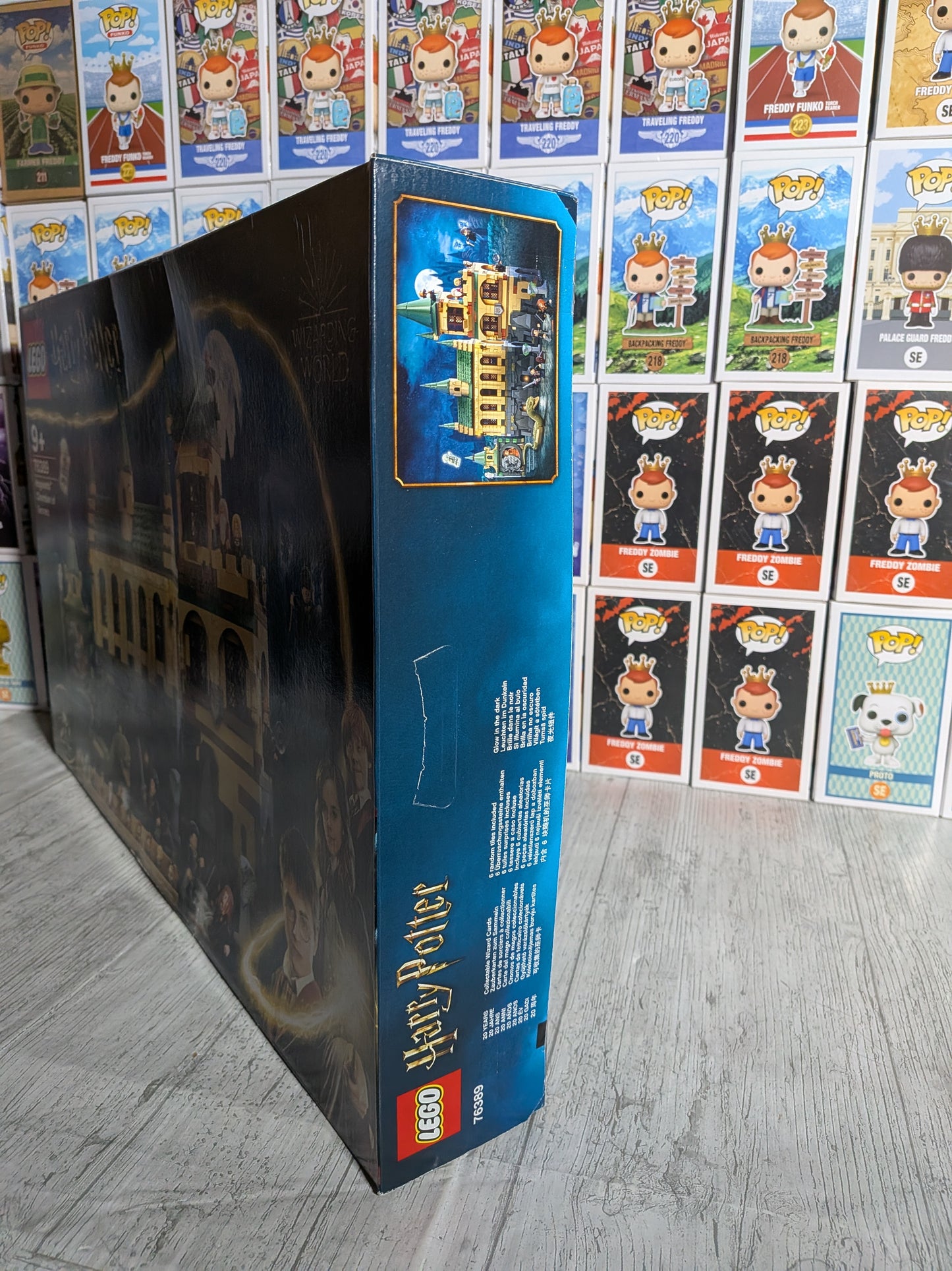 LEGO Harry Potter #76389 - Hogwarts Kammer des Schreckens (Beschädigte Verpackung)