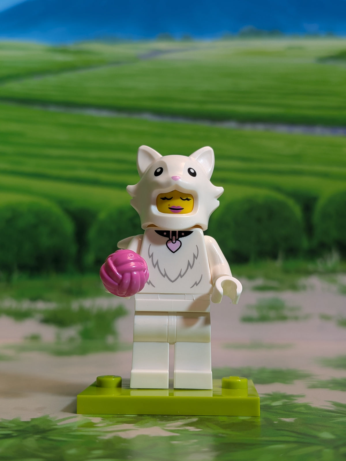 LEGO Minifigures - Cat Costume Fan